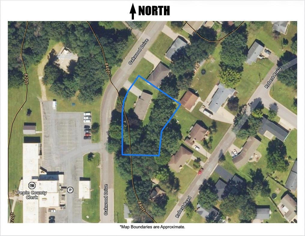 649 Oakwood Dr, Durand, WI 54736