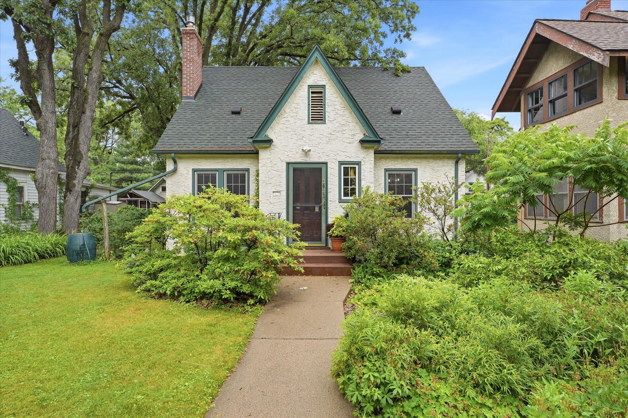 3032 43rd Ave S, Minneapolis, MN 55406