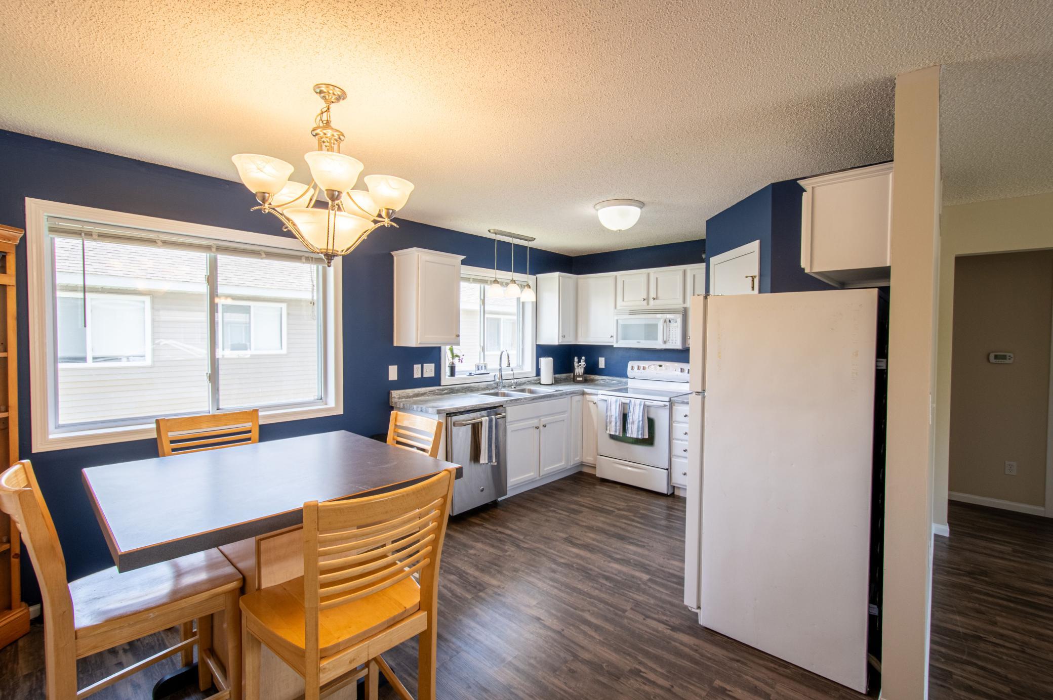 445 Tanager Pa, Mankato, MN 56001