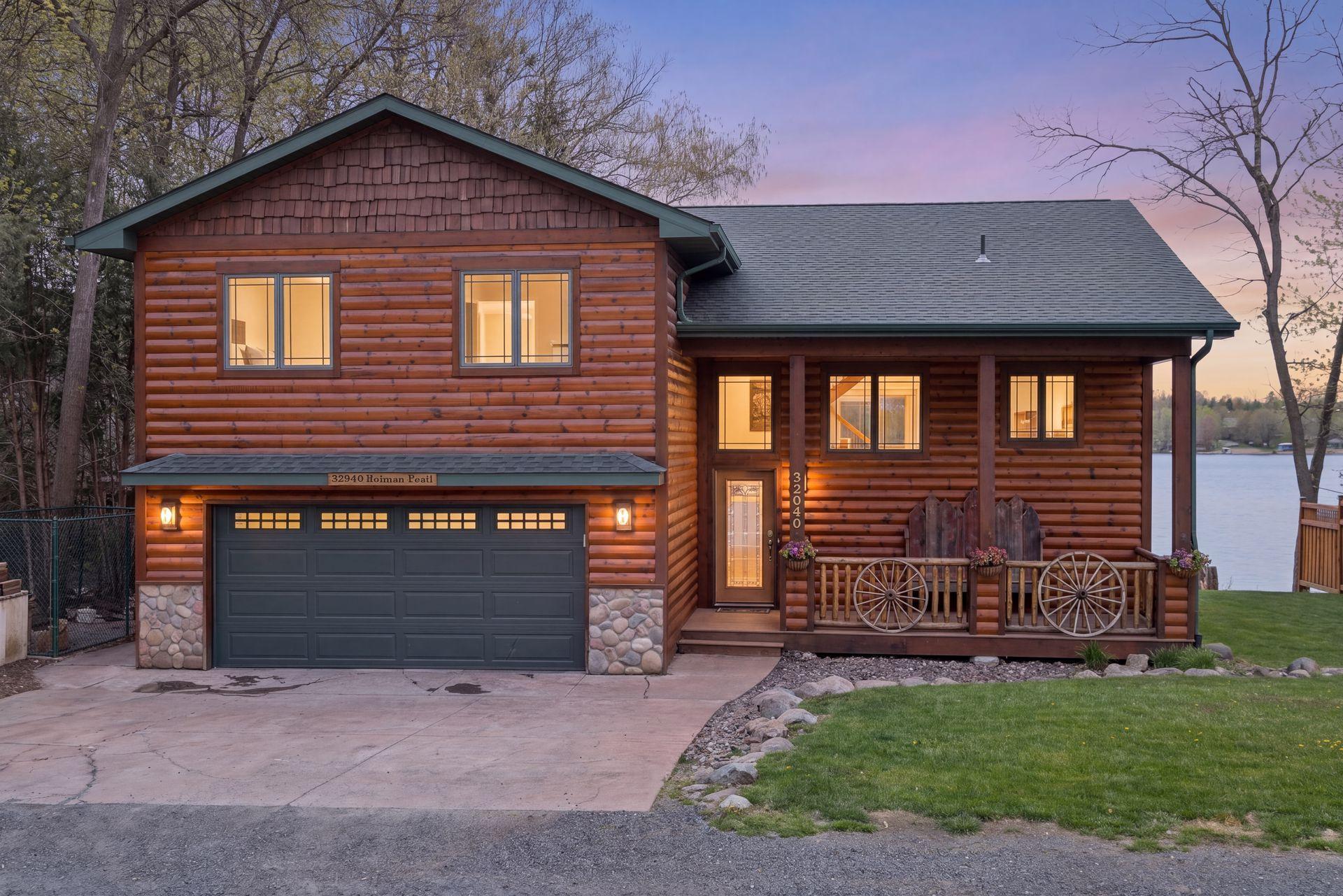 32940 Nueman Trl, Lindstrom, MN 55045