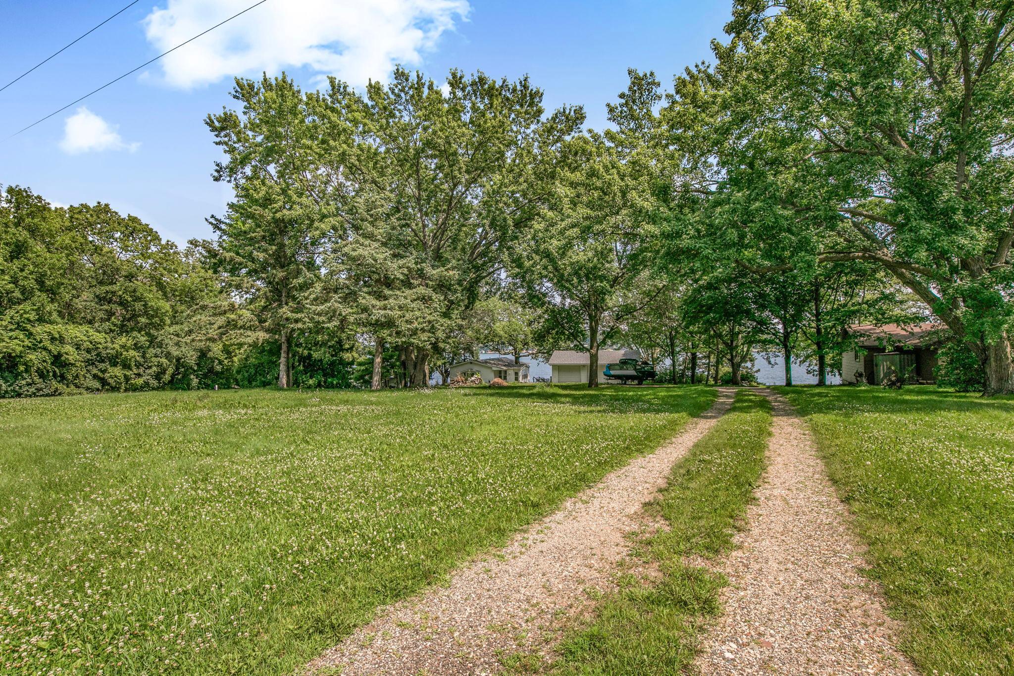 16612 State Highway 15, Kimball, MN 55353