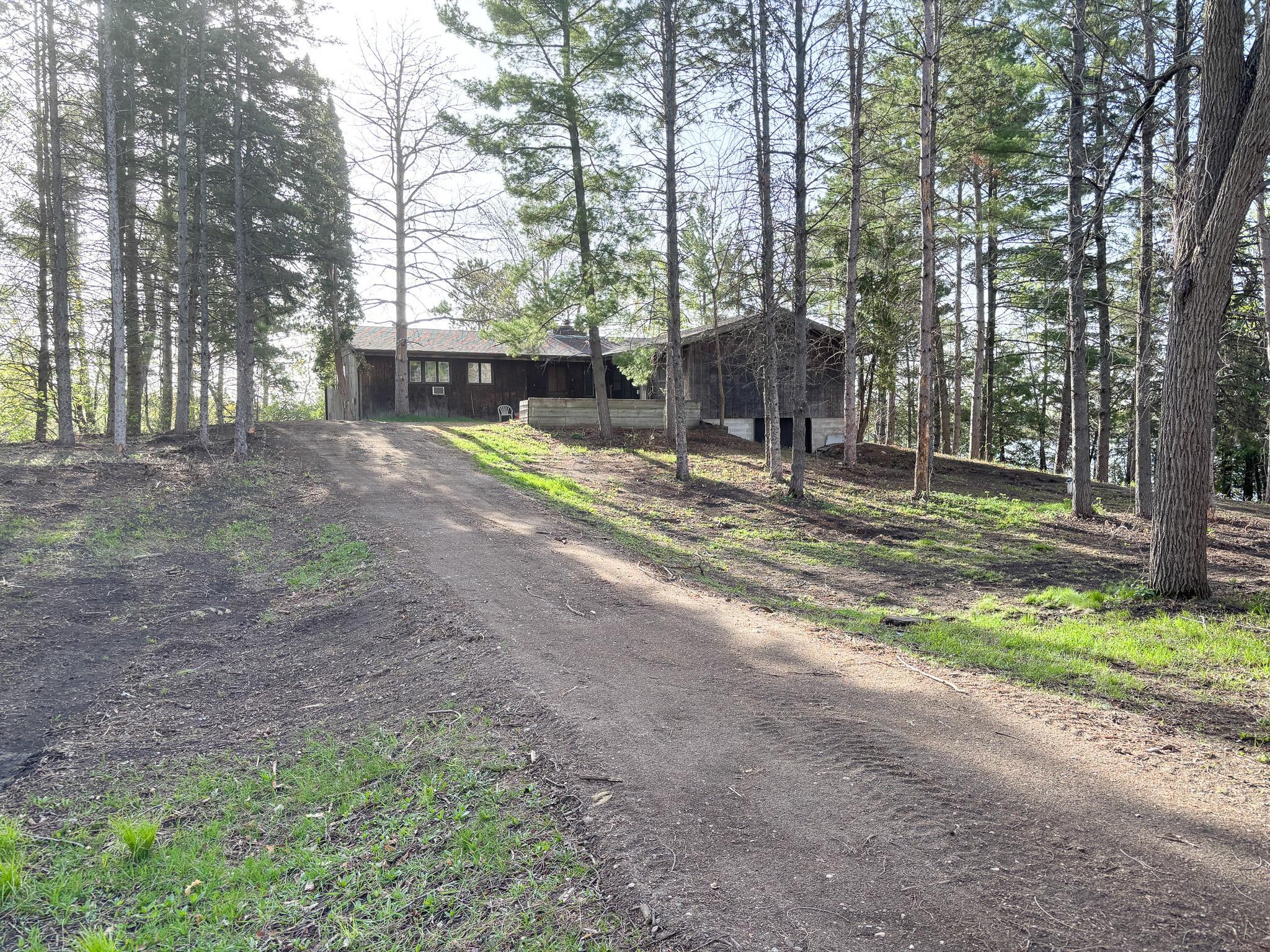 25494 Heilberger Ln, Erhard, MN 56534