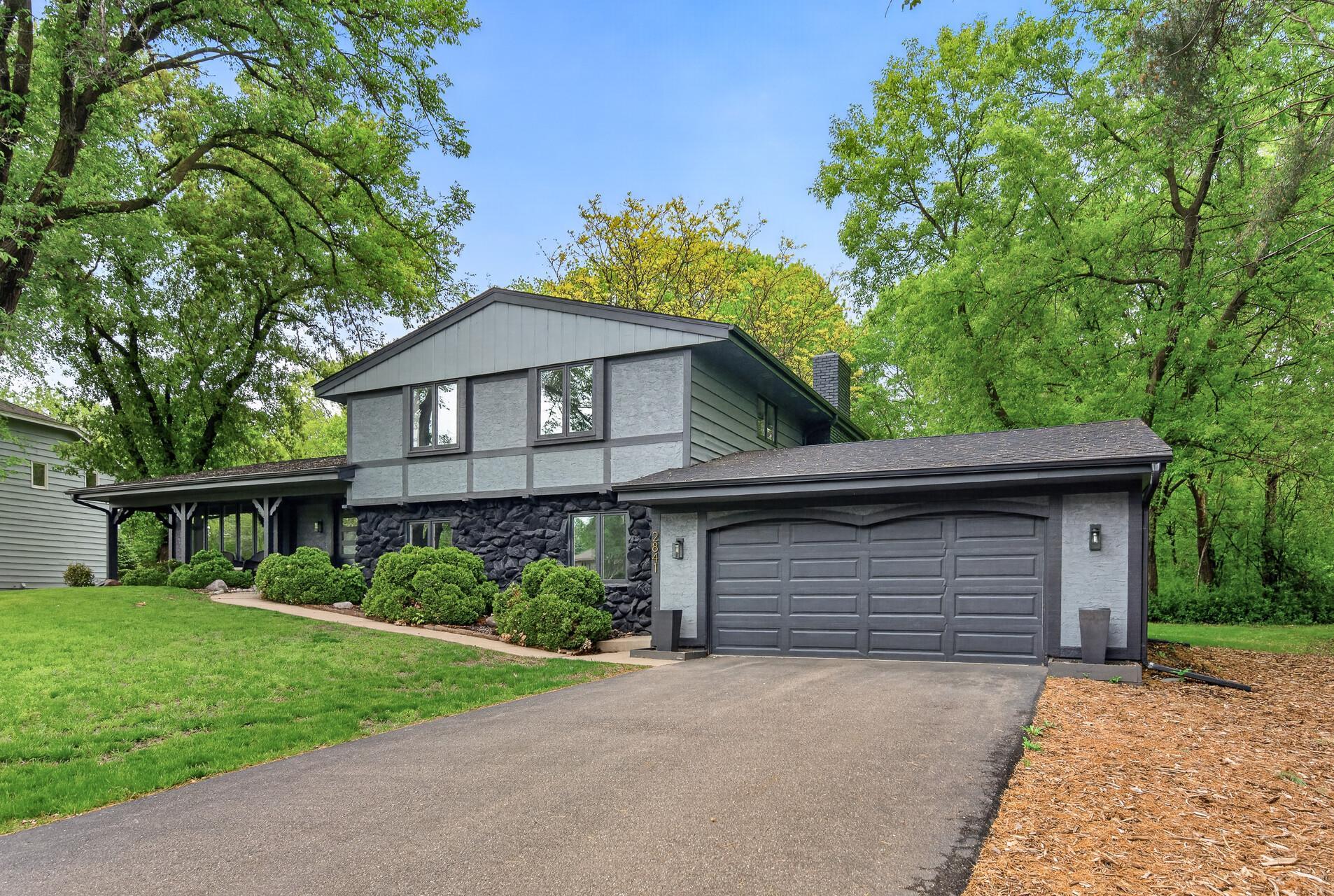 2841 Mayfield Rd, Minnetonka, MN 55391