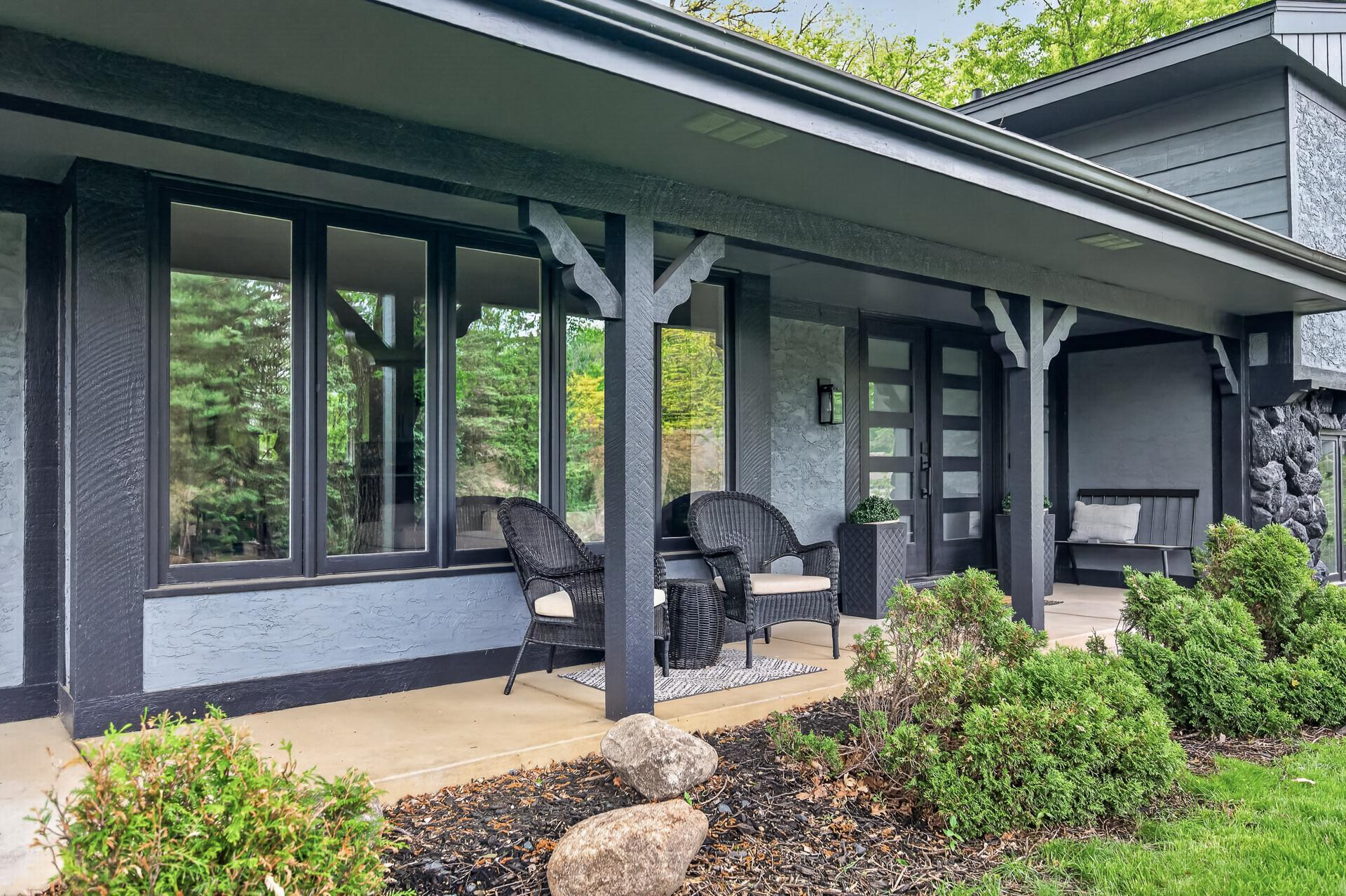 2841 Mayfield Rd, Minnetonka, MN 55391