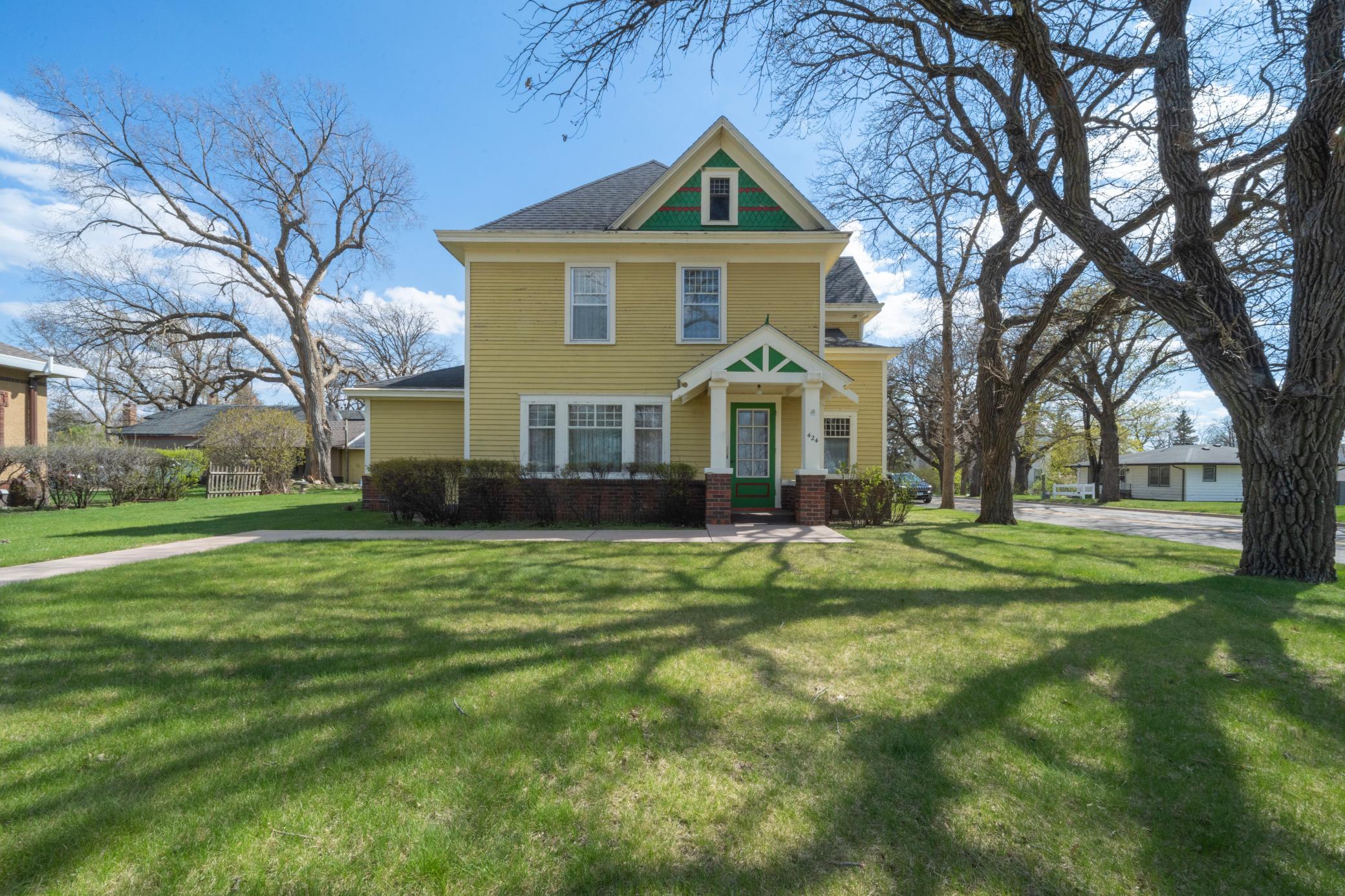 424 6th Ave W, Alexandria, MN 56308