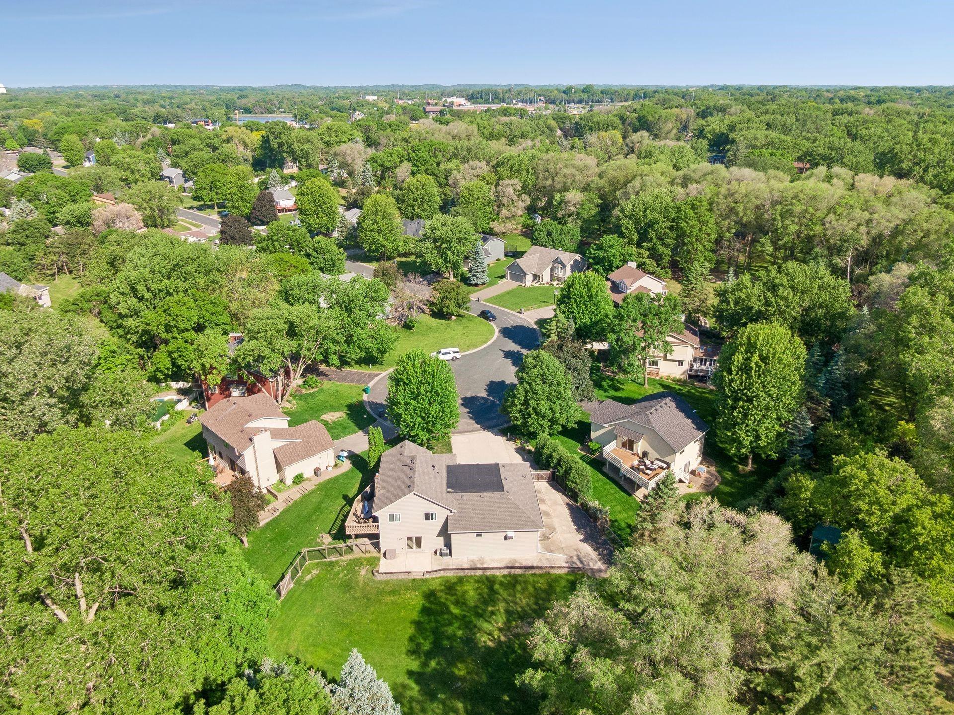 16008 Sheldon Ave, Eden Prairie, MN 55344