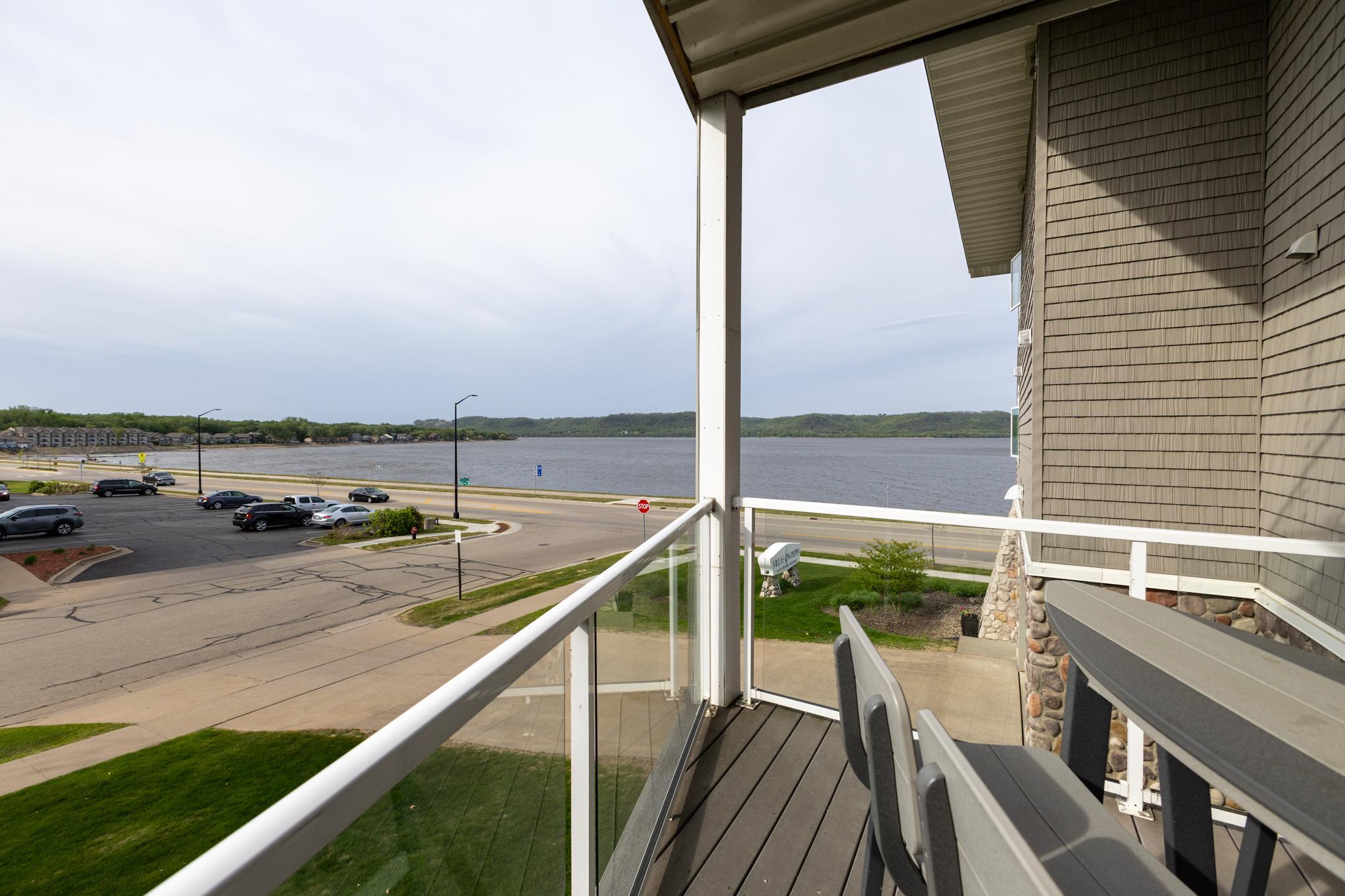 1215 N Lakeshore Dr #210, Lake City, MN 55041