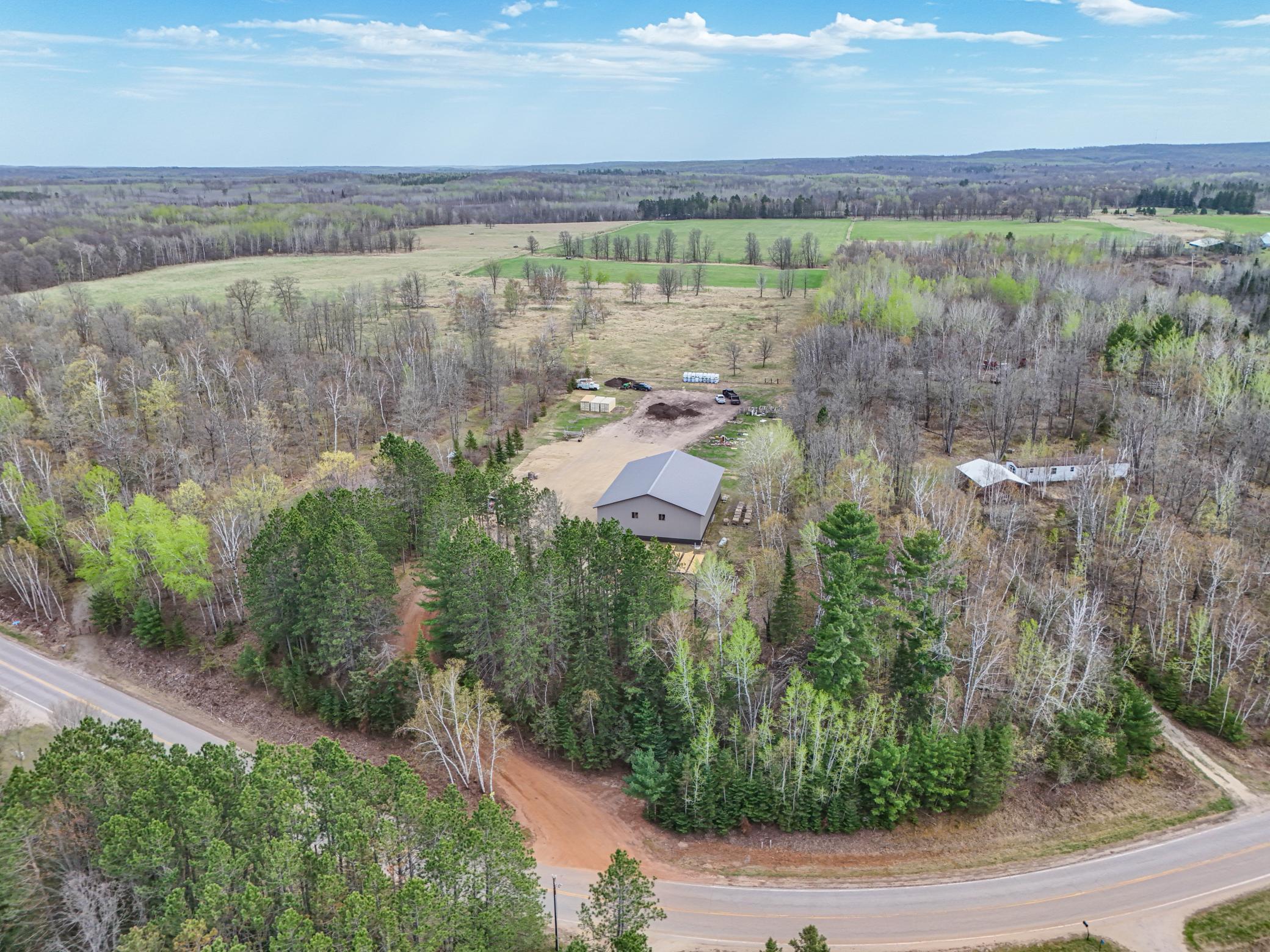 21851 Moose Point Rd, Cohasset, MN 55721