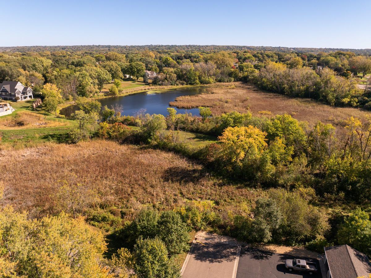 1940 Hunter Ln, Mendota Heights, MN 55118