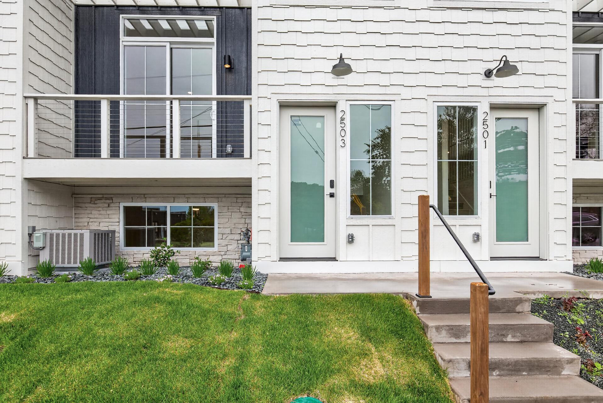 2503 Jansen Ave, White Bear Lake, MN 55110