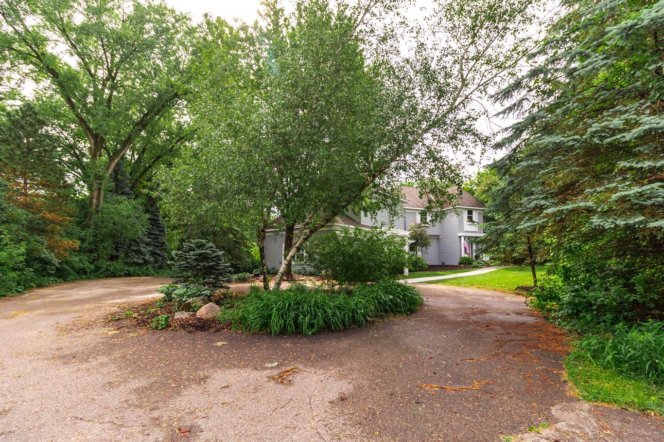 1756 Delaware Ave, West Saint Paul, MN 55118