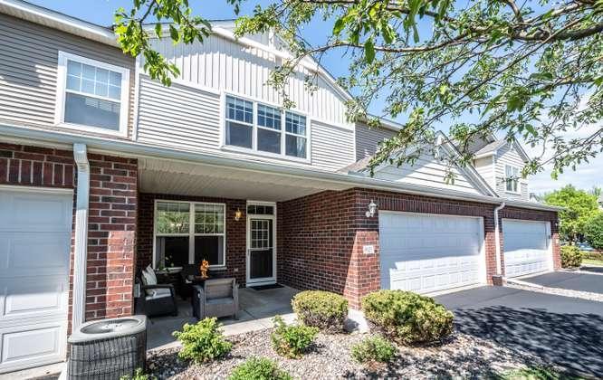 9621 Scott Ln N, Brooklyn Park, MN 55443