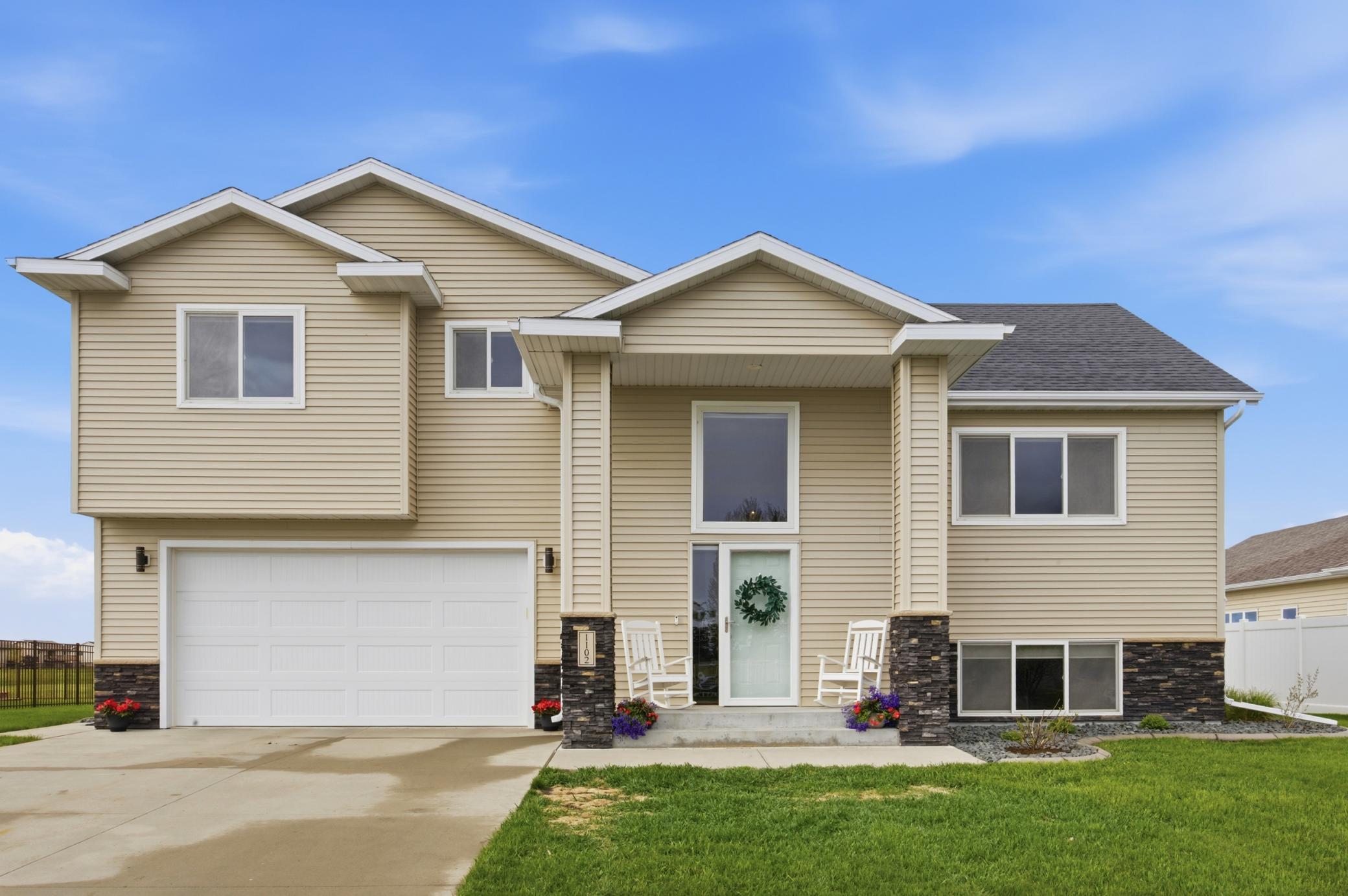 1102 6th Ave NE, Dilworth, MN 56529