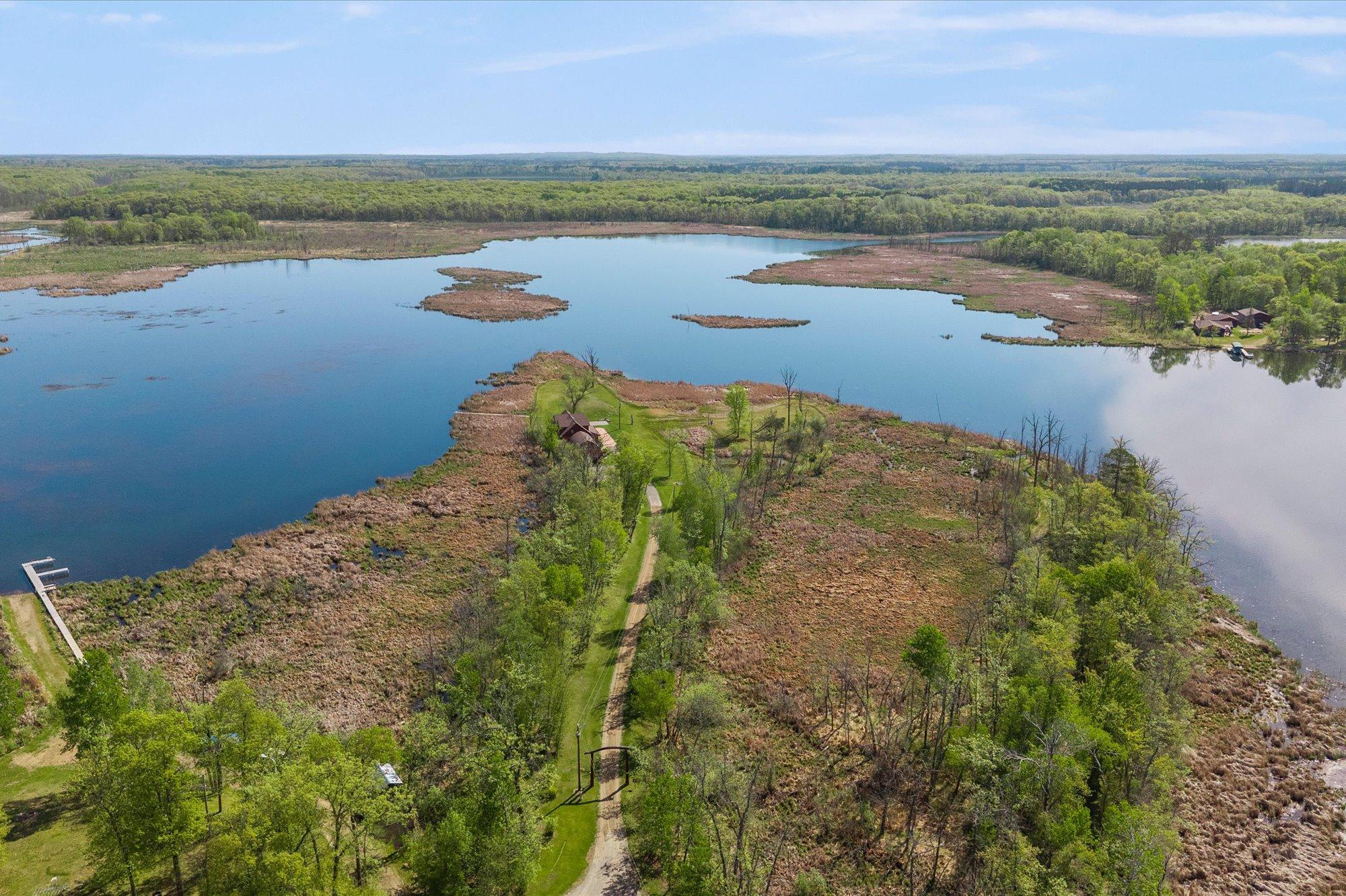 33754 Pineview Ln, Crosslake, MN 56442