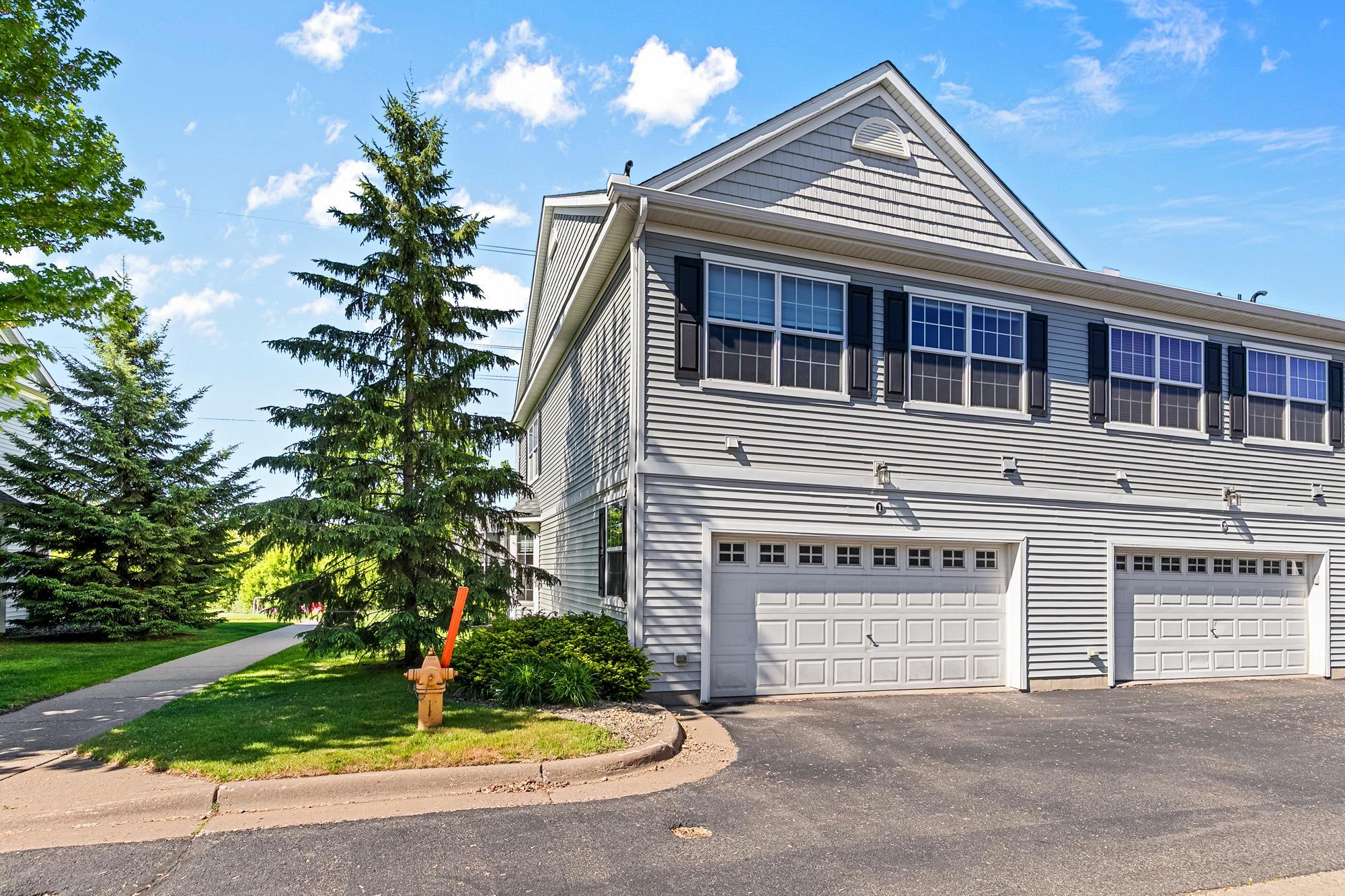 1617 Legacy Pw E #1, Maplewood, MN 55109