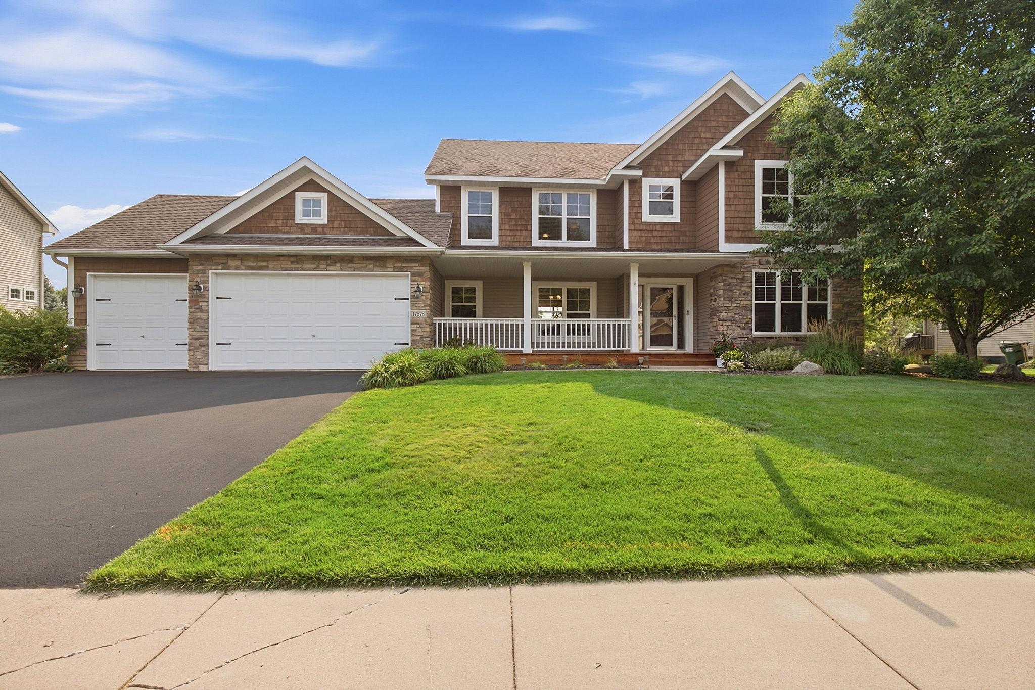 17578 Hibiscus Ave, Lakeville, MN 55044