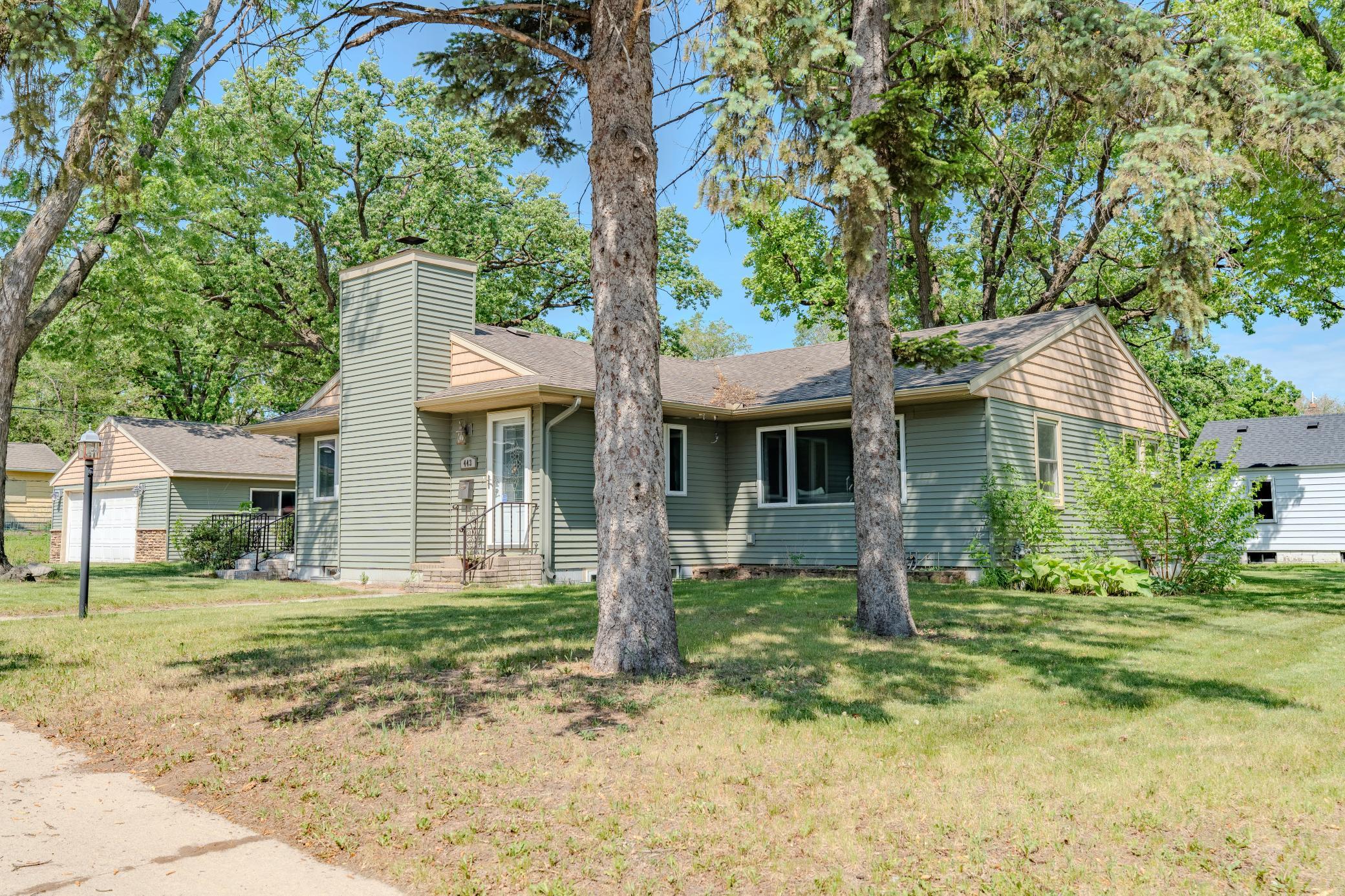 443 6th St NE, Saint Cloud, MN 56304