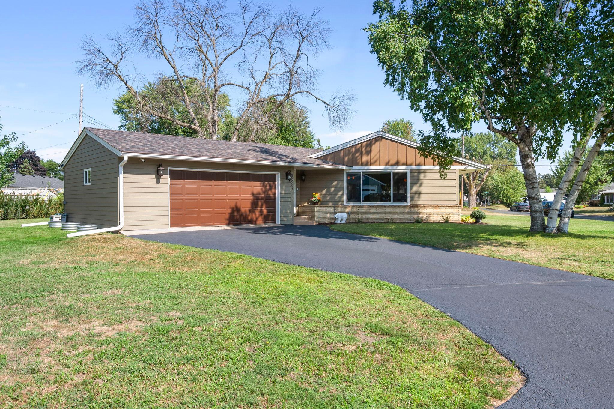 3887 Van Dyke St, White Bear Lake, MN 55110