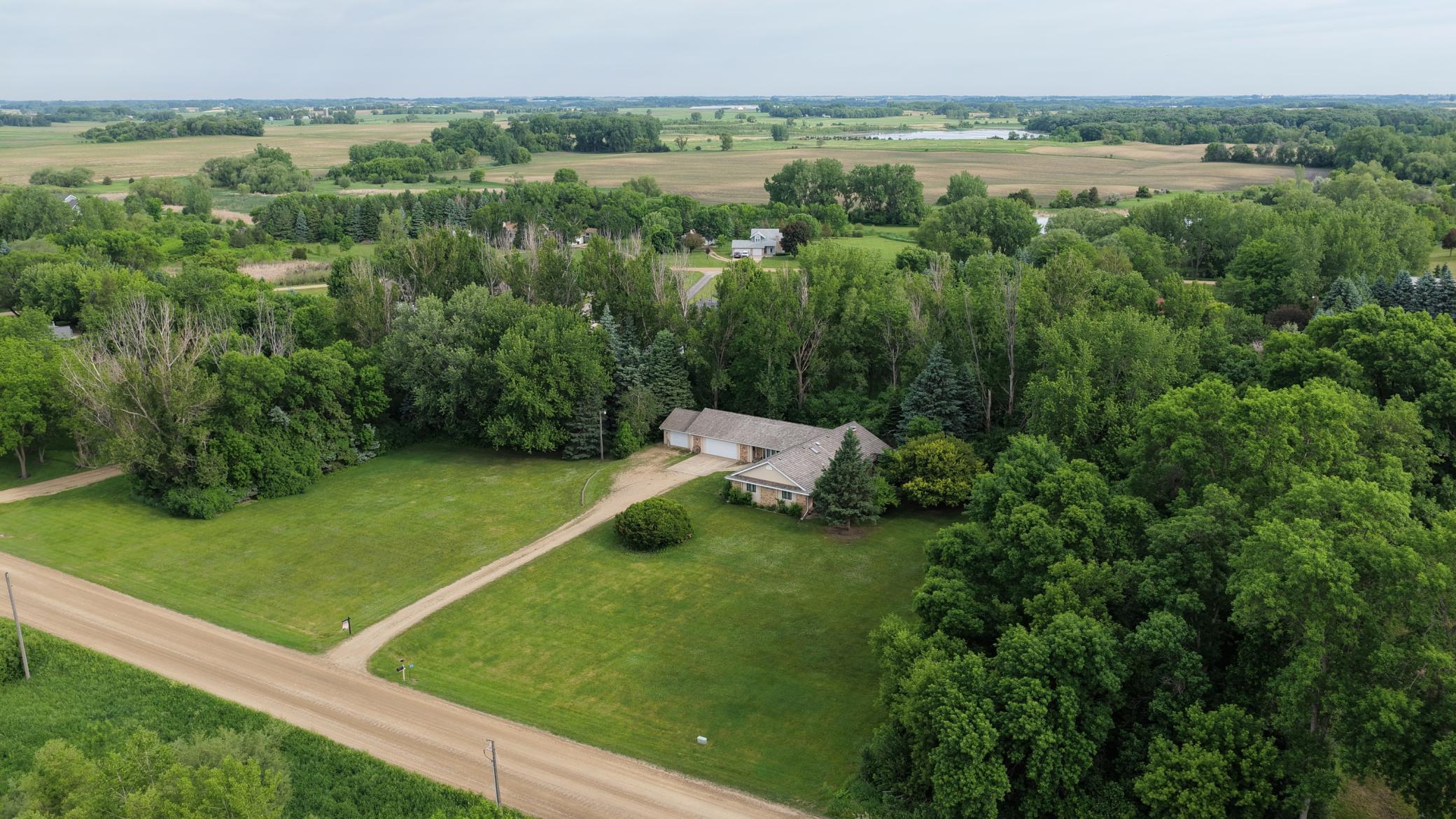 3172 15th Ave NW, Willmar, MN 56201