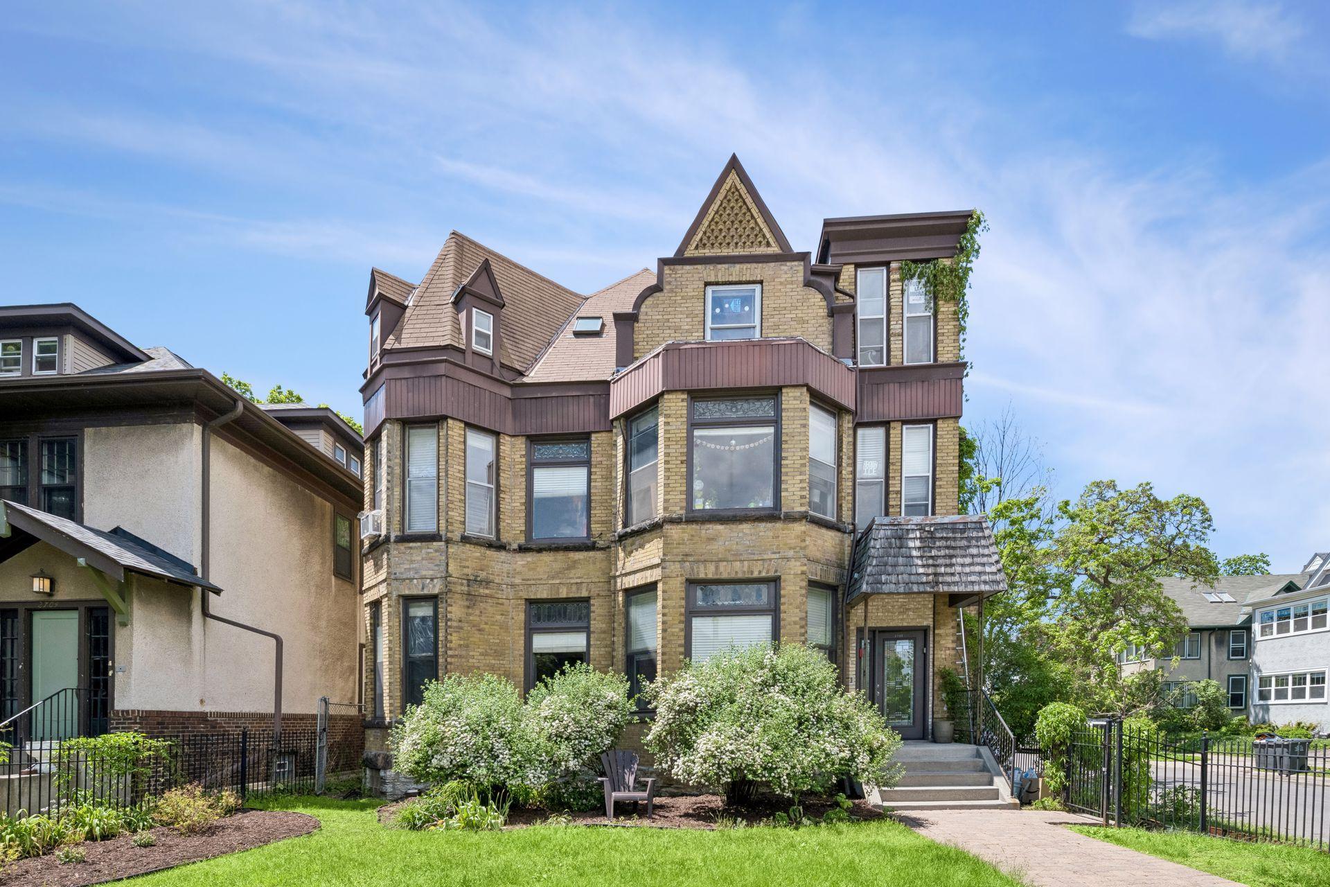 2700 Pillsbury Ave S, Minneapolis, MN 55408
