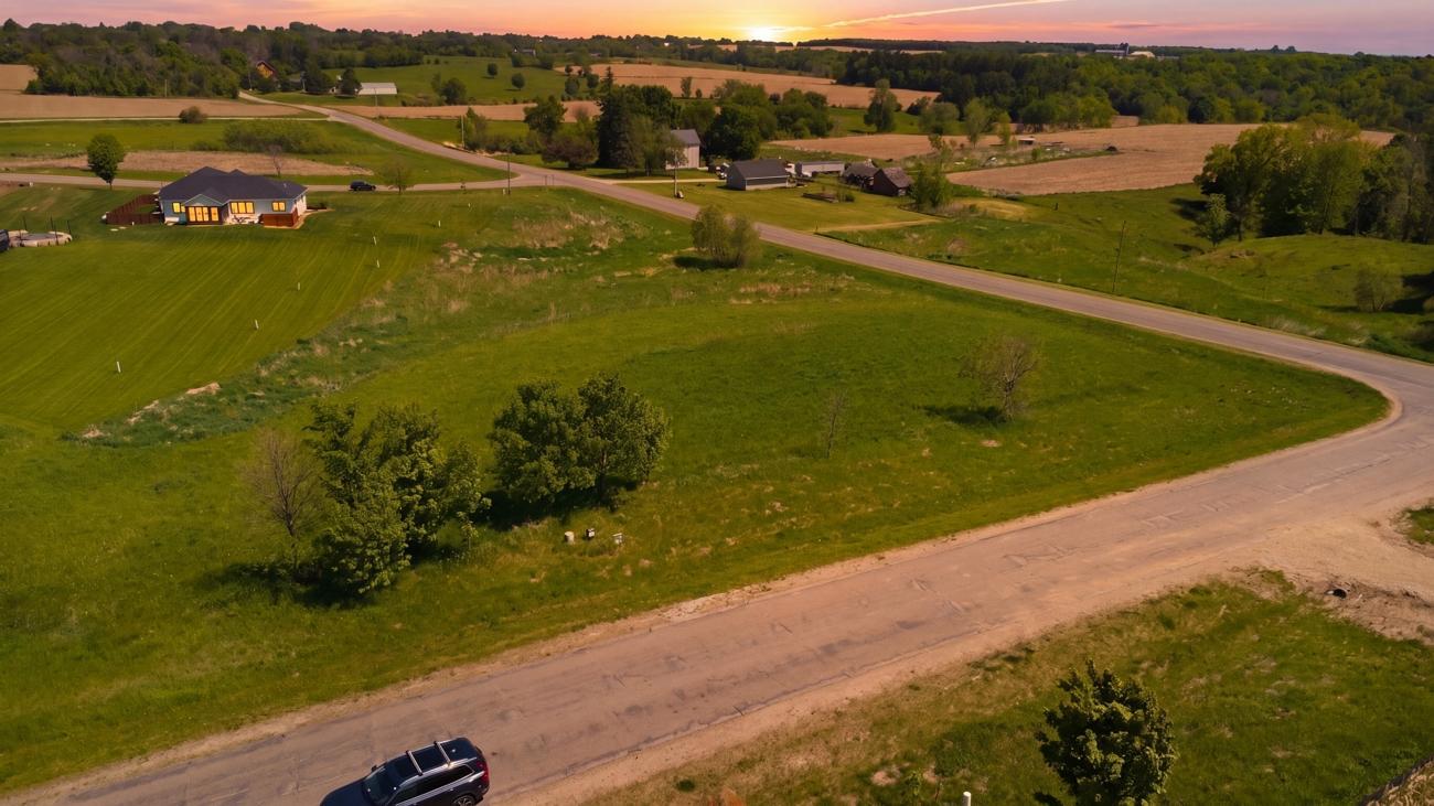 N5116 738th St, Ellsworth, WI 54011