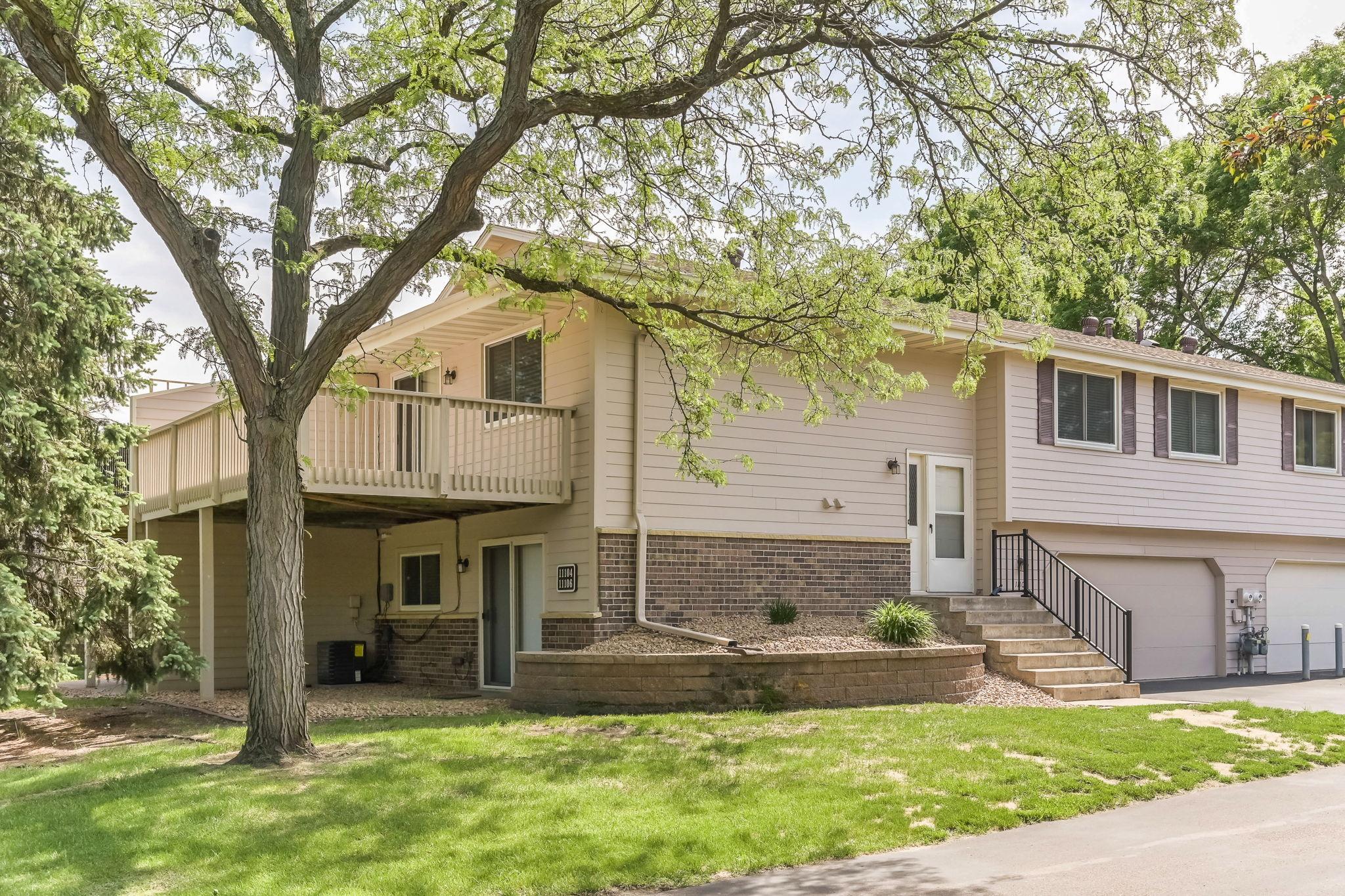 11106 Vessey Ave S, Bloomington, MN 55437