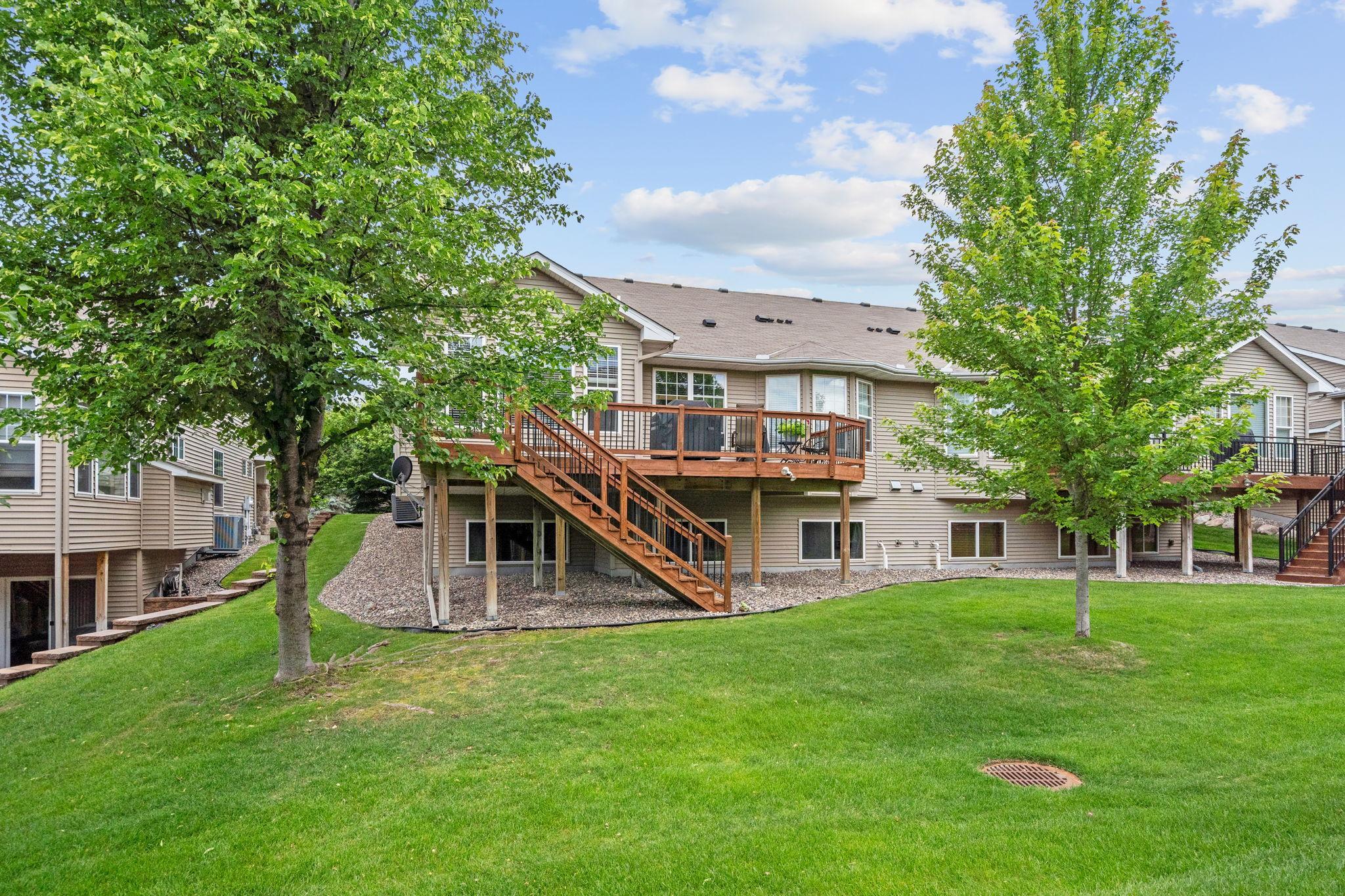 4730 Walnut Grove Ln N, Plymouth, MN 55446