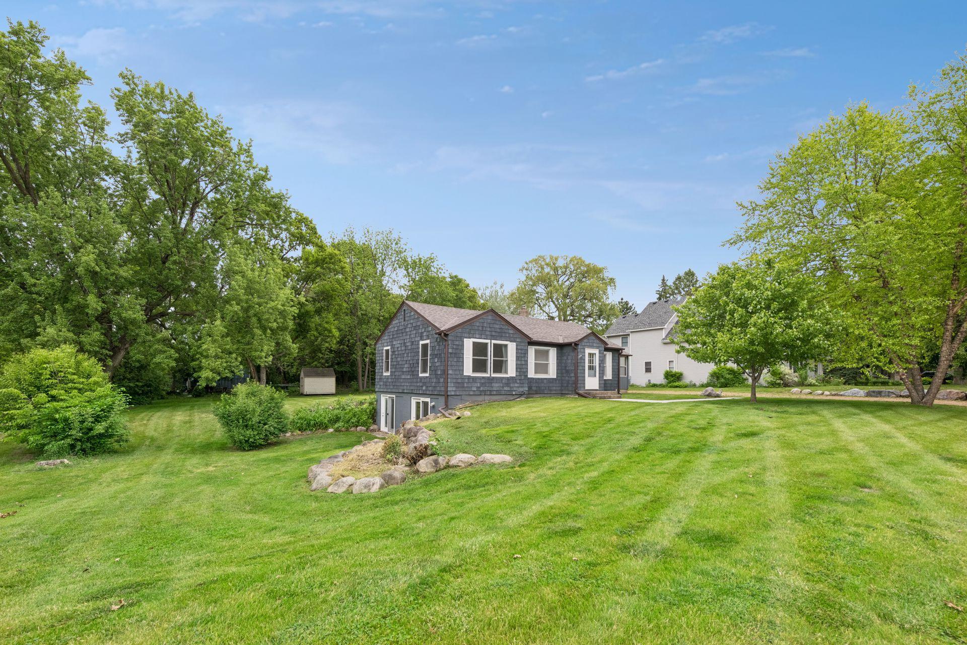 5810 Main Street W, Maple Plain, MN 55359
