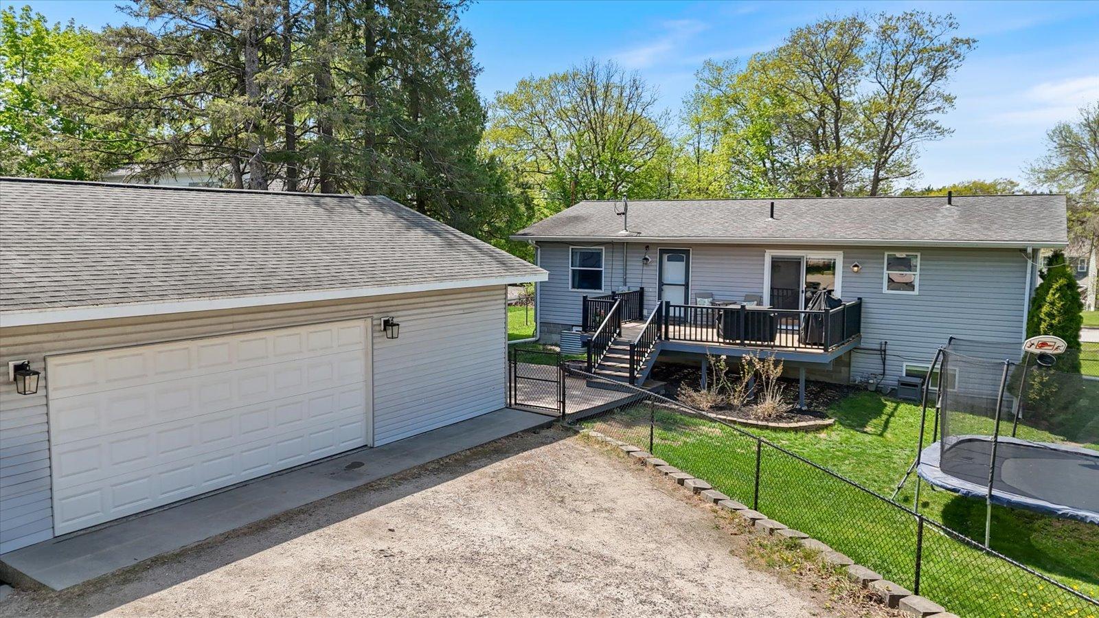 404 Hartley St, Coleraine, MN 55722