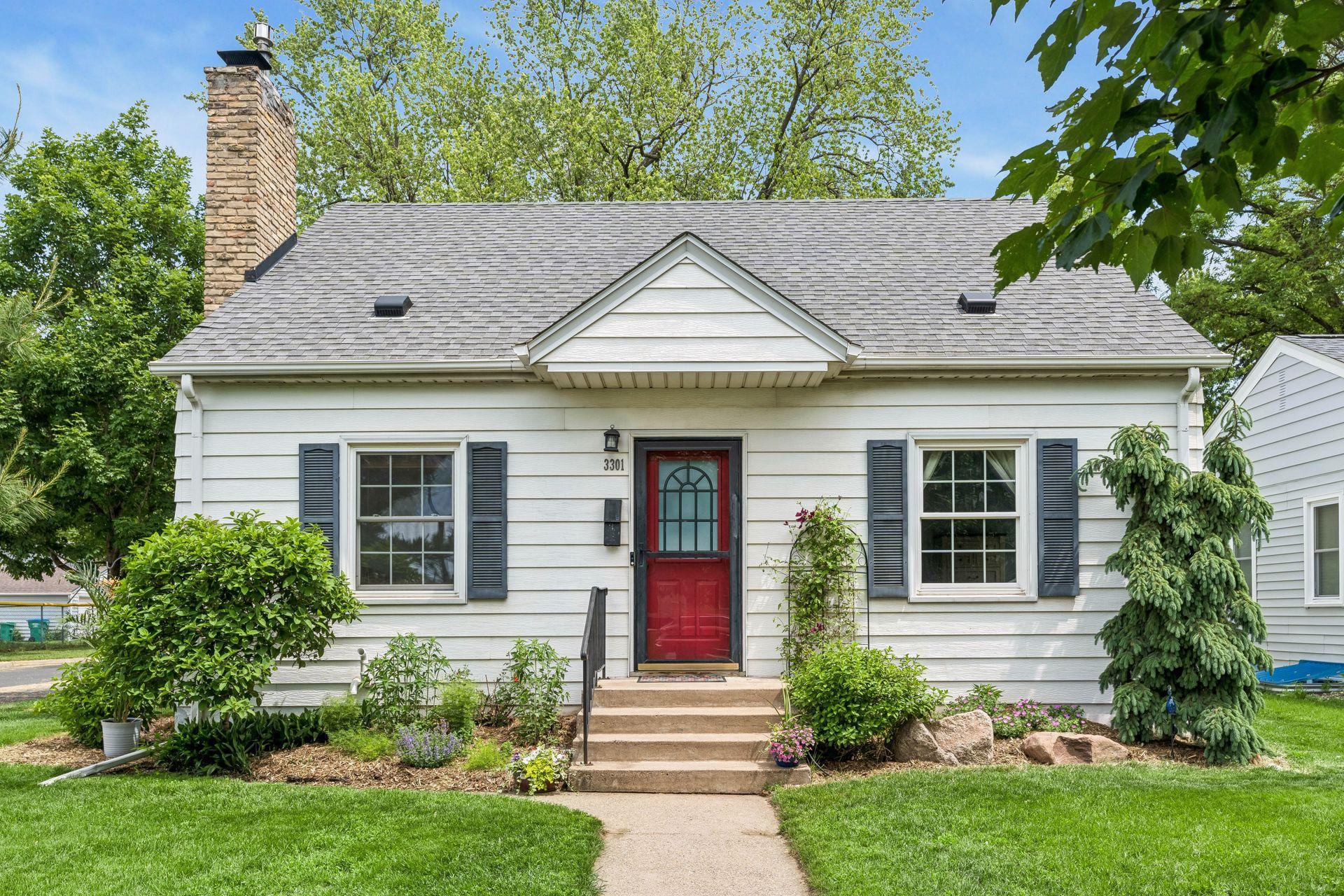 3301 Brownlow Ave, Saint Louis Park, MN 55426