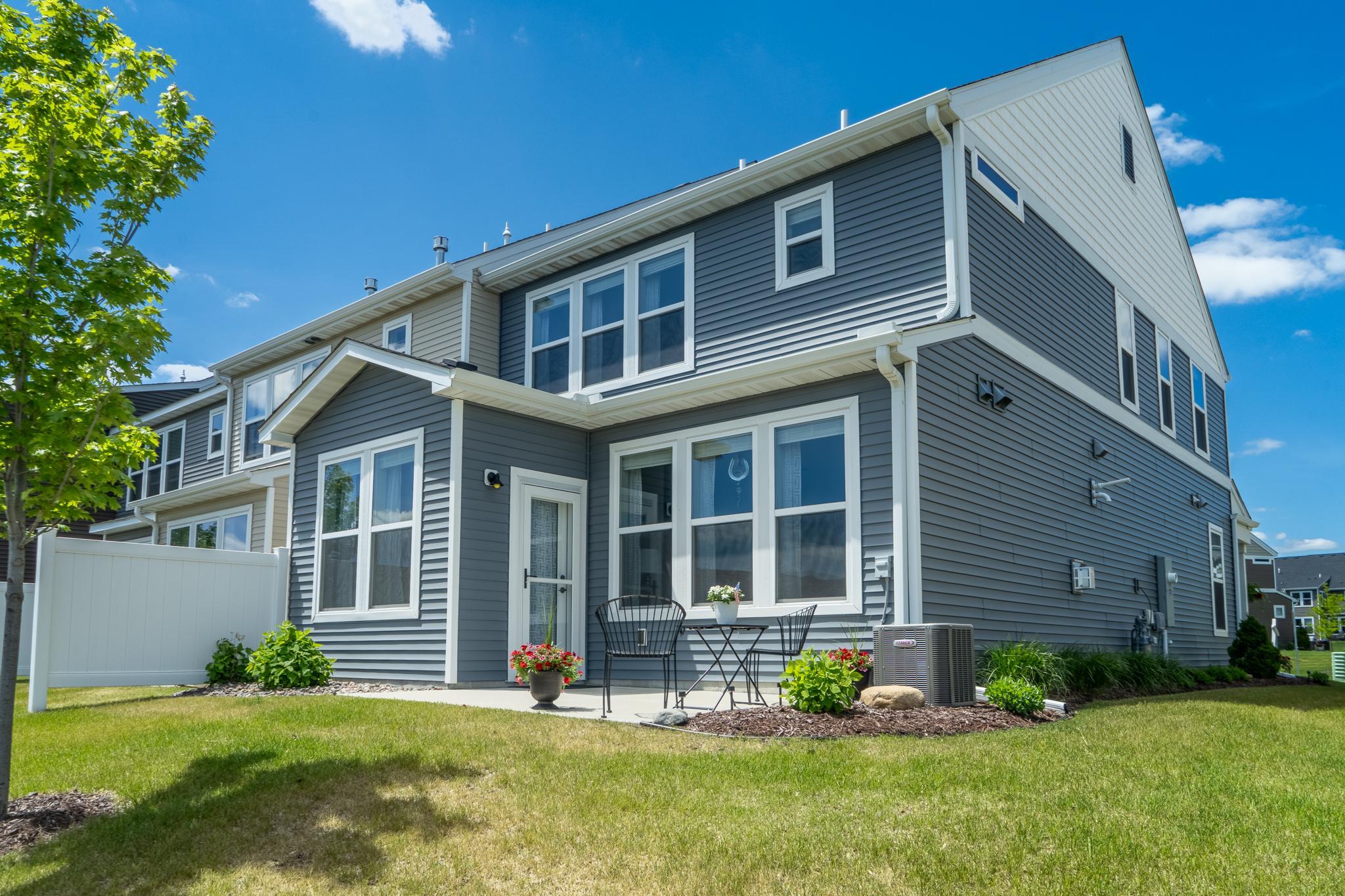 173 Junco Rd N, Lake Elmo, MN 55042