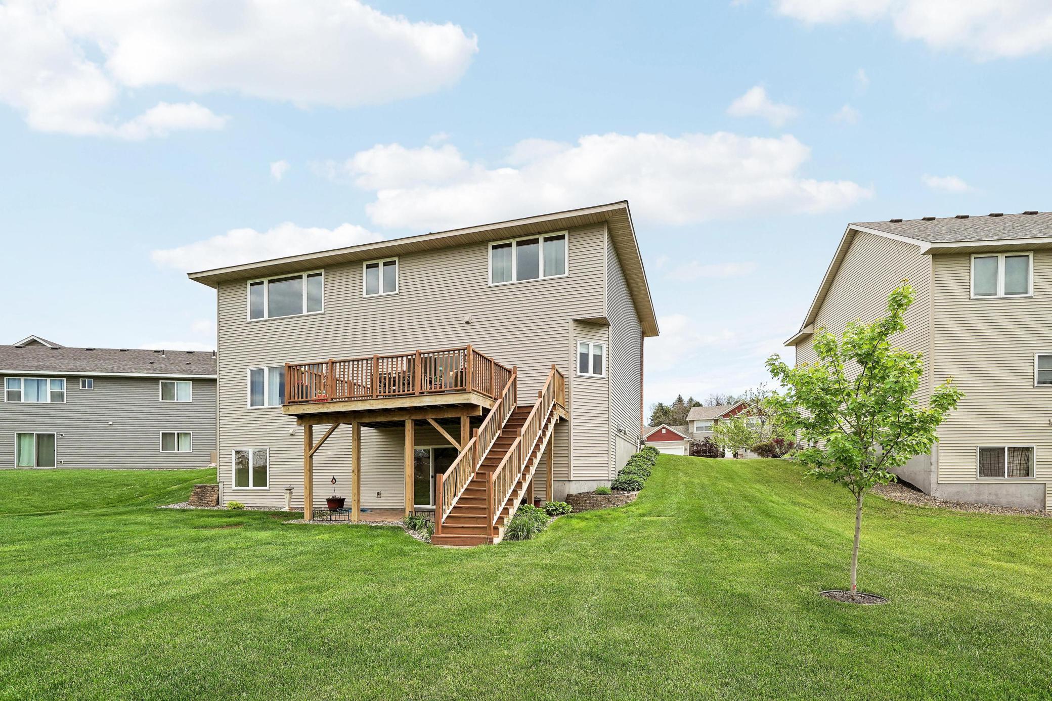 1006 Harvest Dr SW, Lonsdale, MN 55046