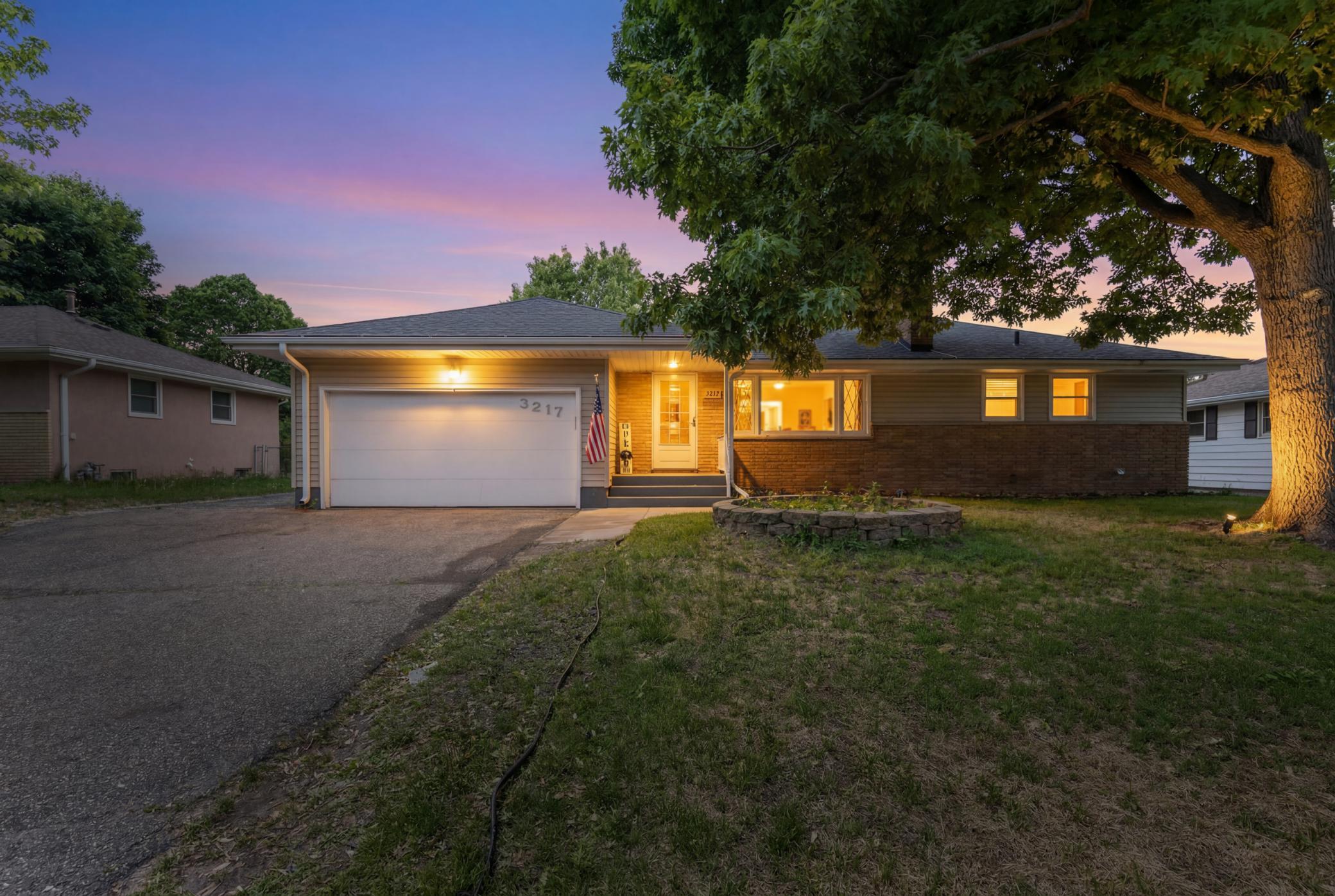 3217 Welcome Ave N, Crystal, MN 55422