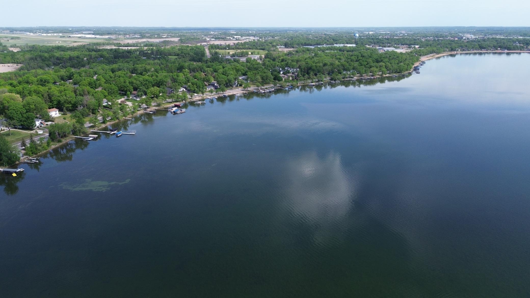 1108 W Lake Dr, Detroit Lakes, MN 56501