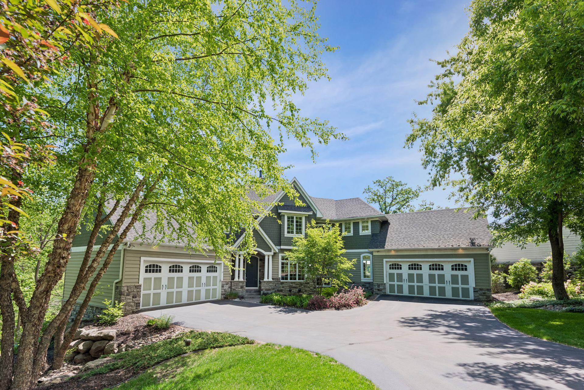 2975 Klondike Ave N, Lake Elmo, MN 55042