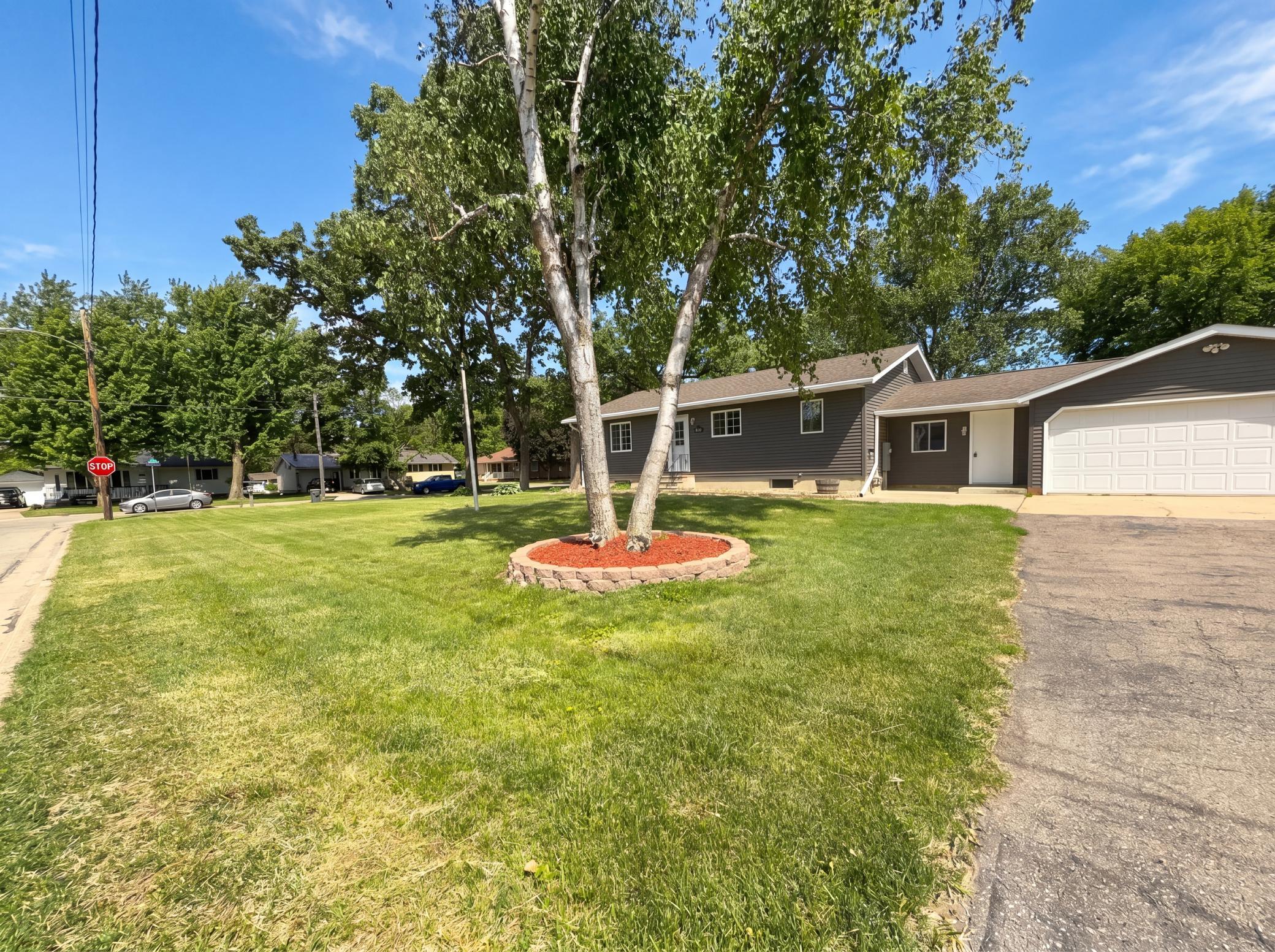 104 Oak St W, Rose Creek, MN 55970