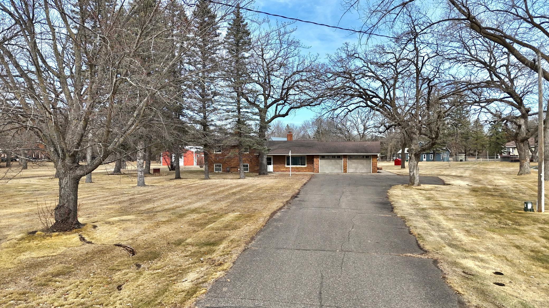 612 N Birch St, Royalton, MN 56373