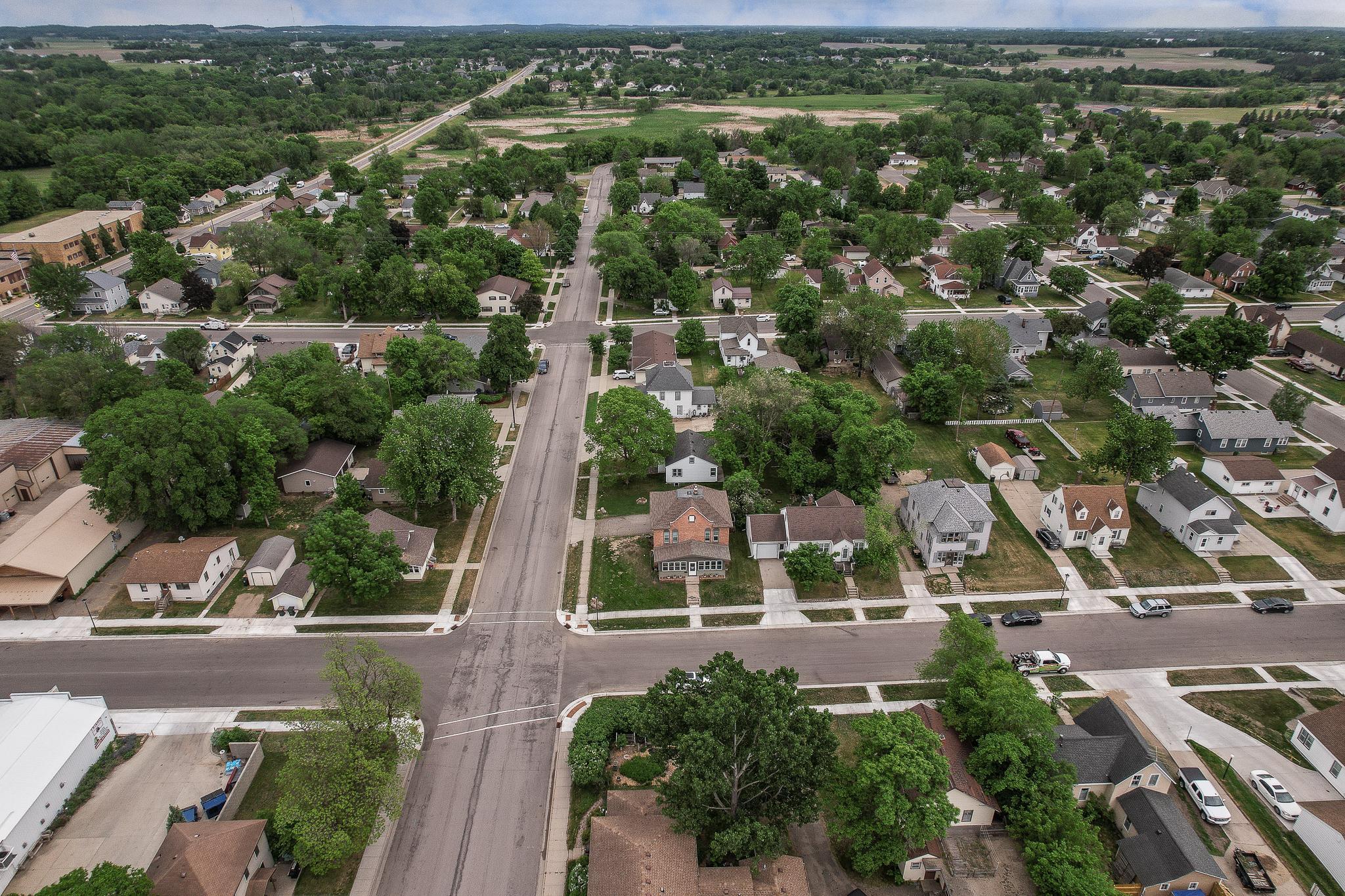 403 Pine St S, Sauk Centre, MN 56378