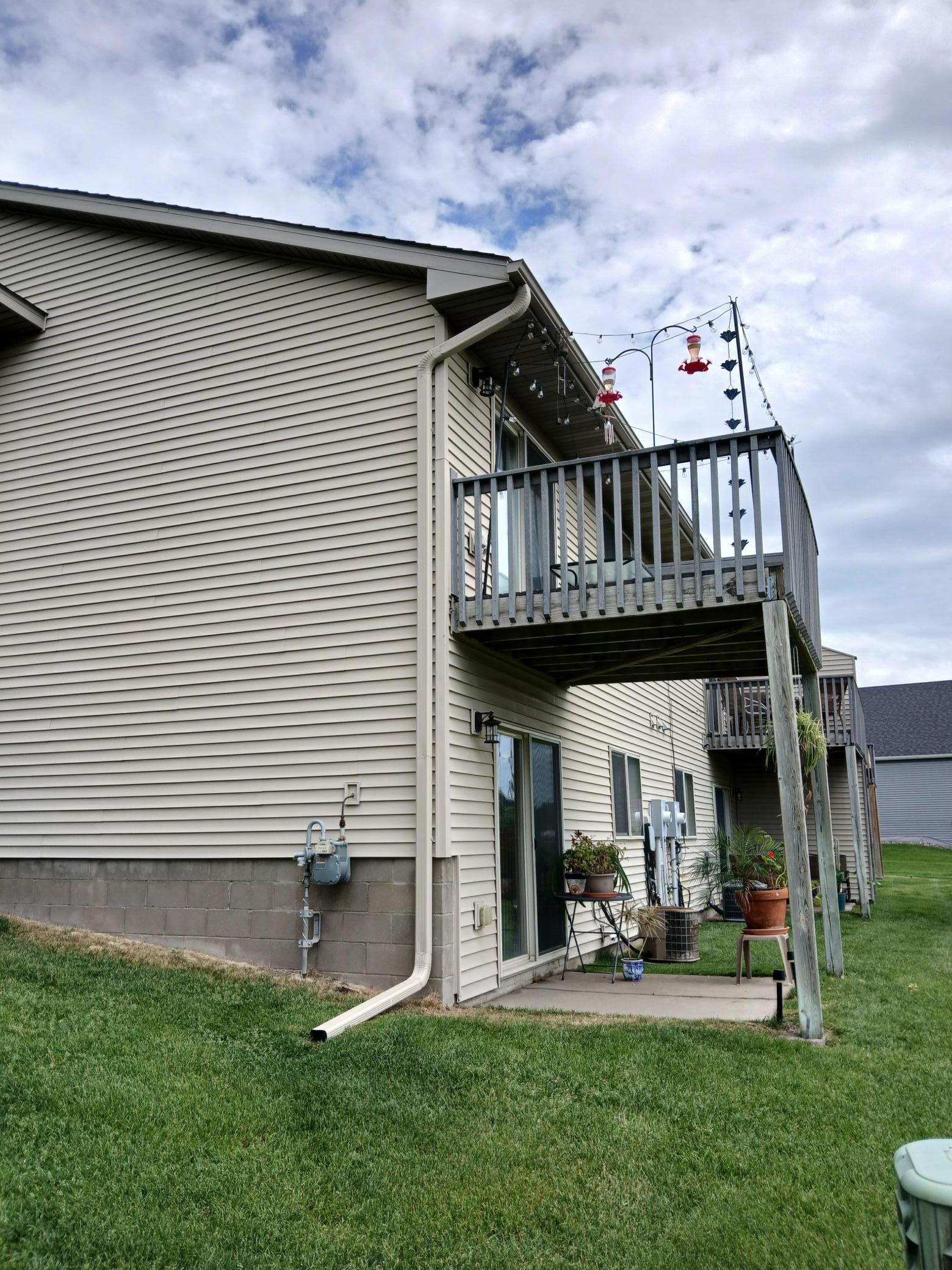 9180 Orchard Cir, Monticello, MN 55362