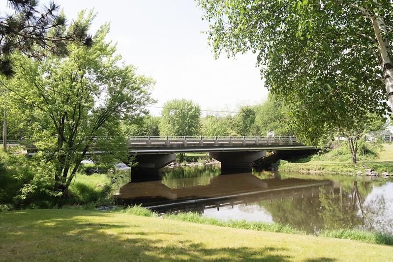 115 N Hickory St, Royalton, MN 56373