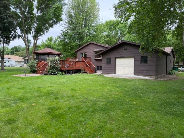 725 S Gilman Ave, Litchfield, MN 55355