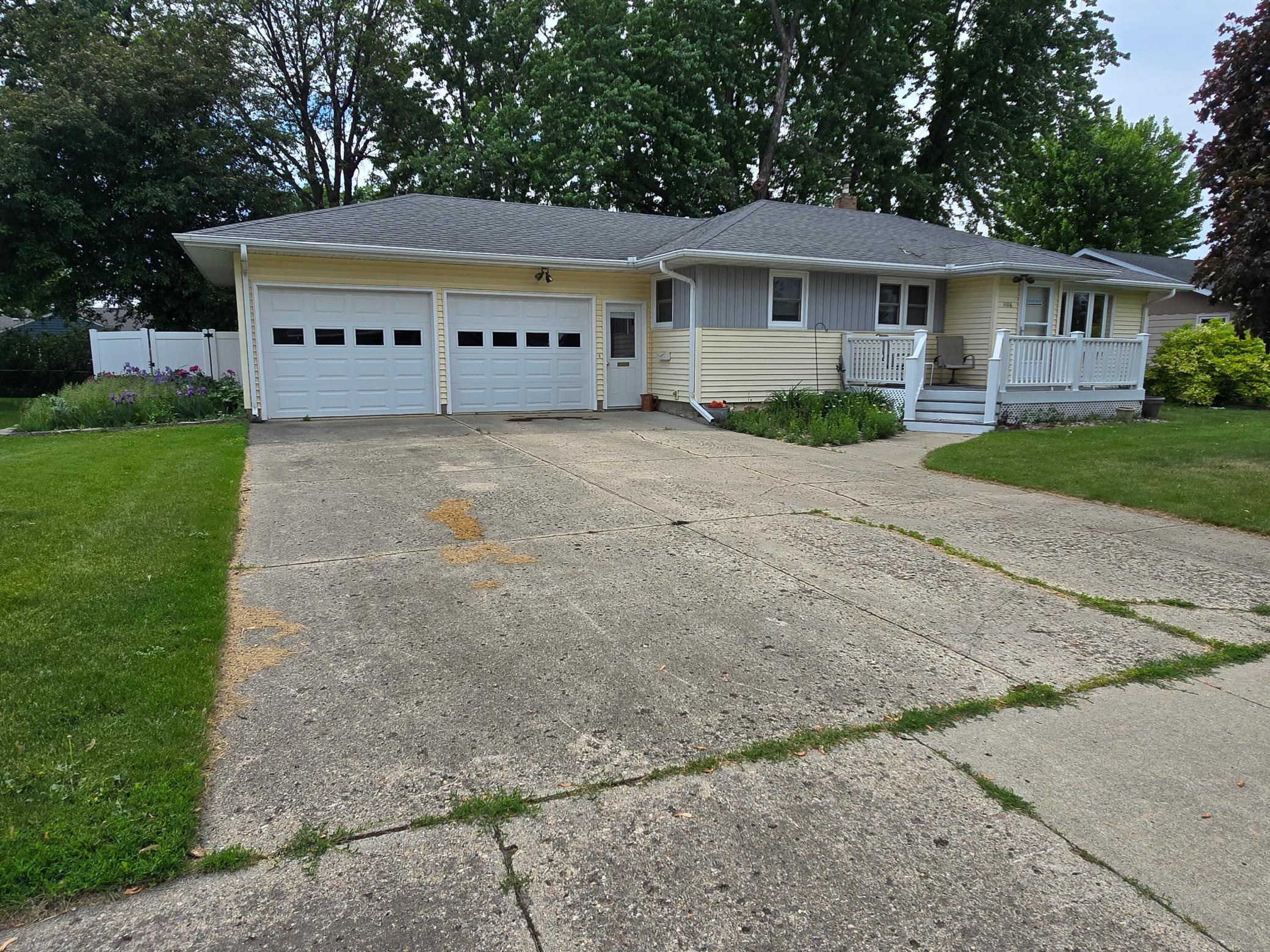 1106 6th Ave SW, Pipestone, MN 56164