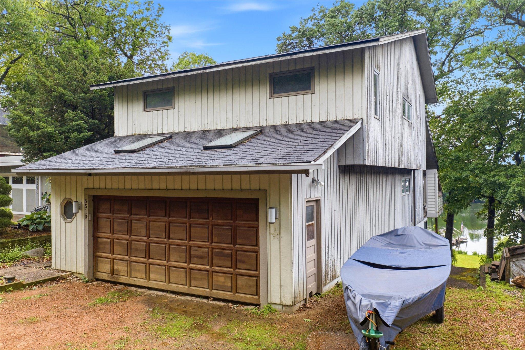 5510 Maple Heights Rd, Excelsior, MN 55331