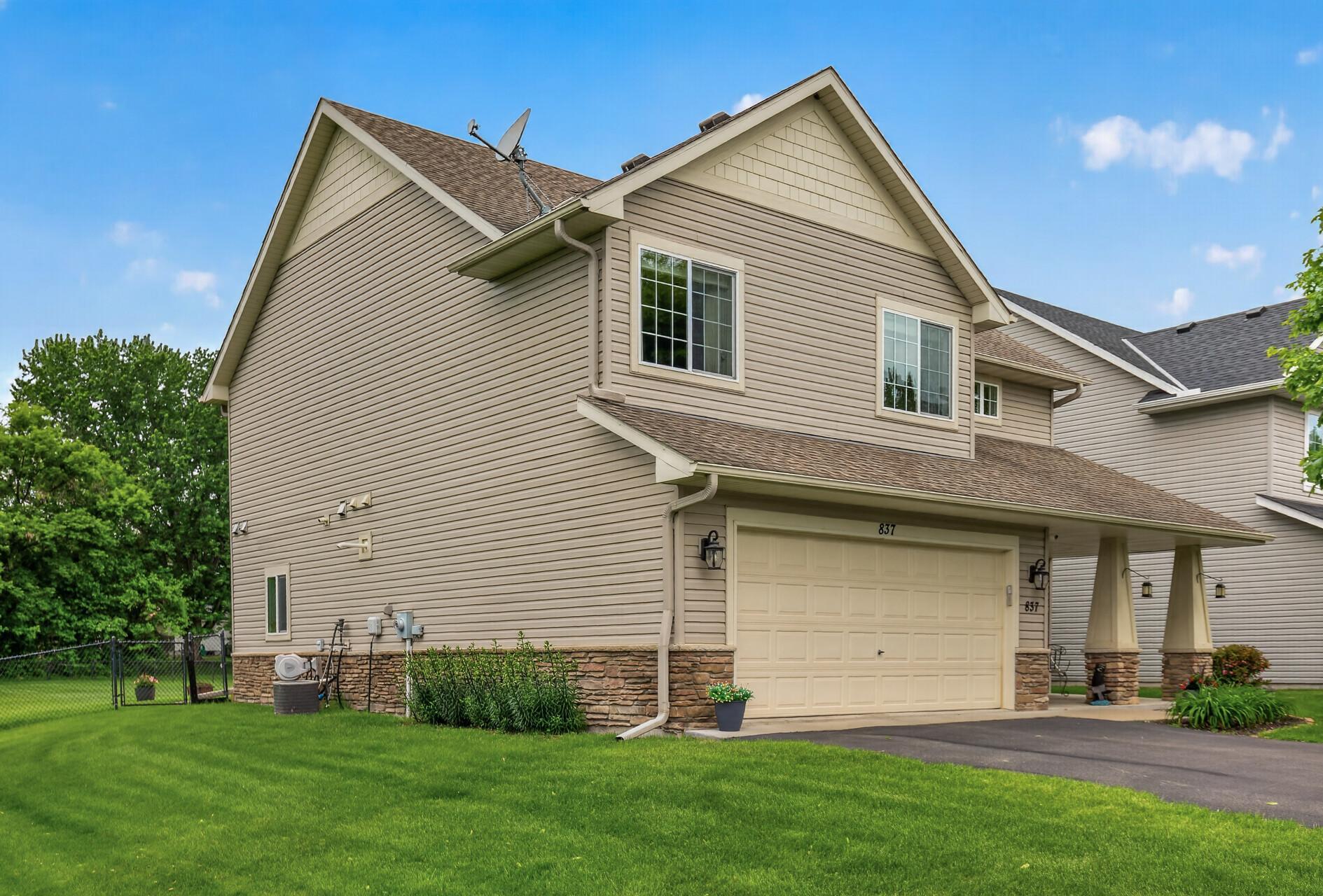 837 Boldt St, Chaska, MN 55318