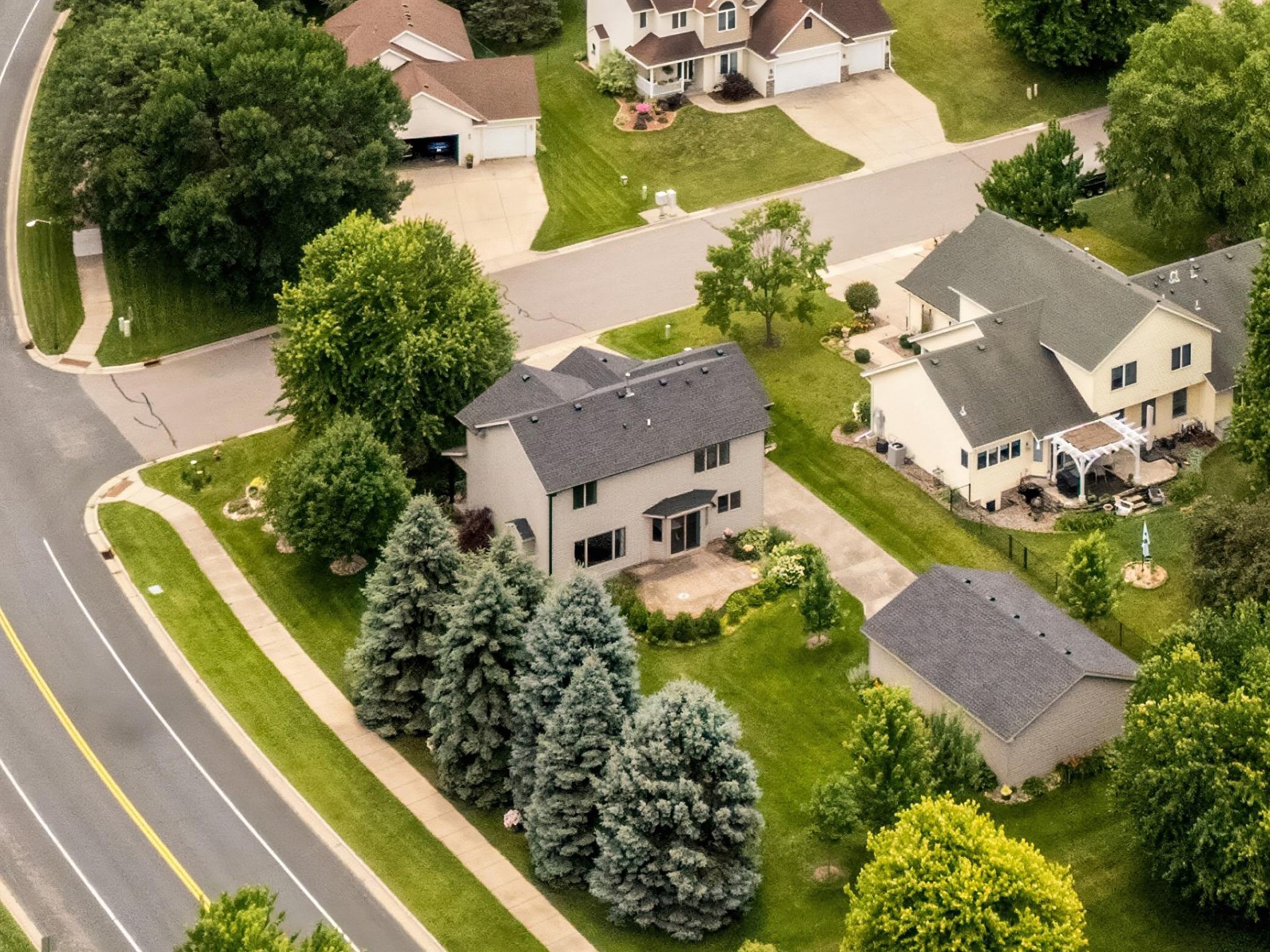 1800 Tierney Dr, Hastings, MN 55033