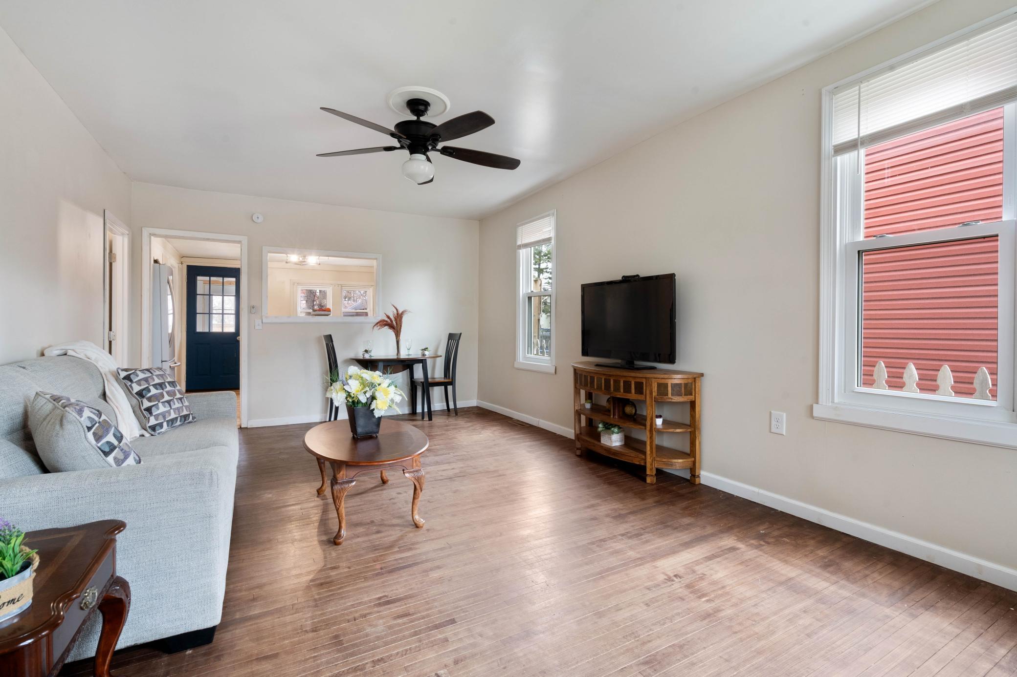 2436 Oakes Ave, Superior, WI 54880