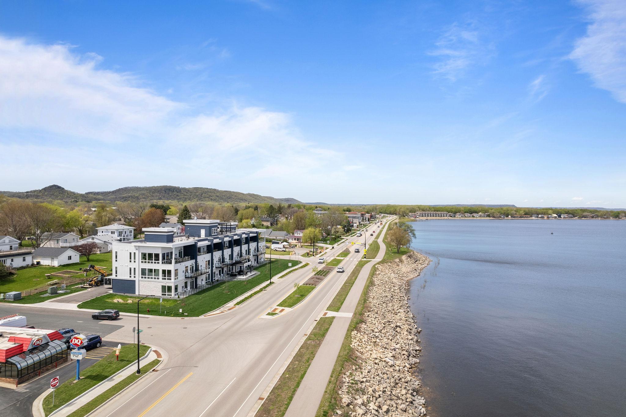907 N Lakeshore Dr #207, Lake City, MN 55041