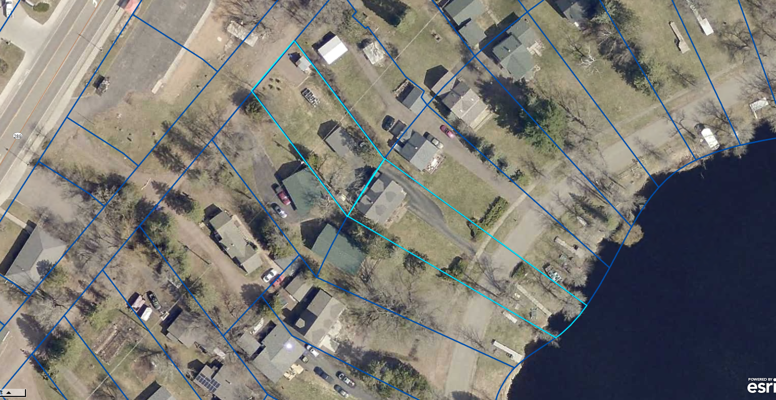 156 Lakeshore Dr, Moose Lake, MN 55767