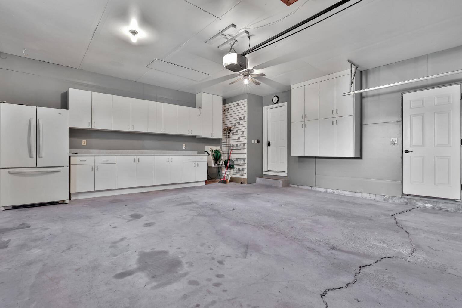 32951 Park Trl, Center City, MN 55012