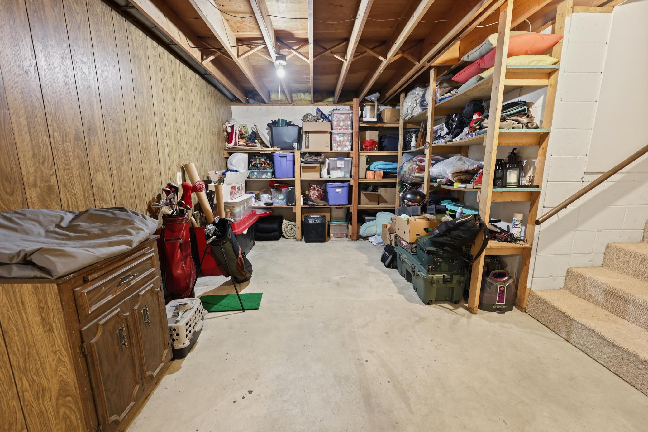 813 N Birch St, Royalton, MN 56373